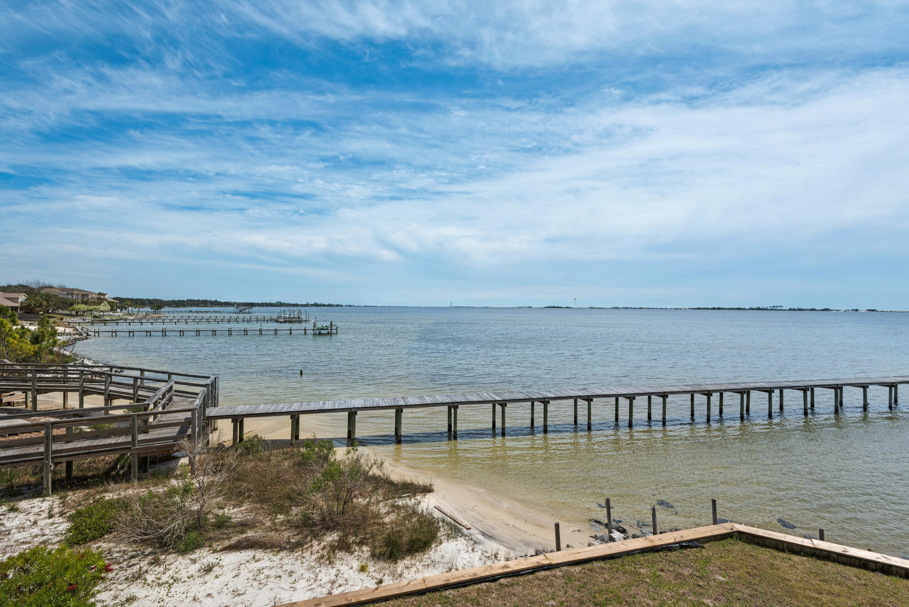 PALMETTO LAKE PRESERVE - Residential