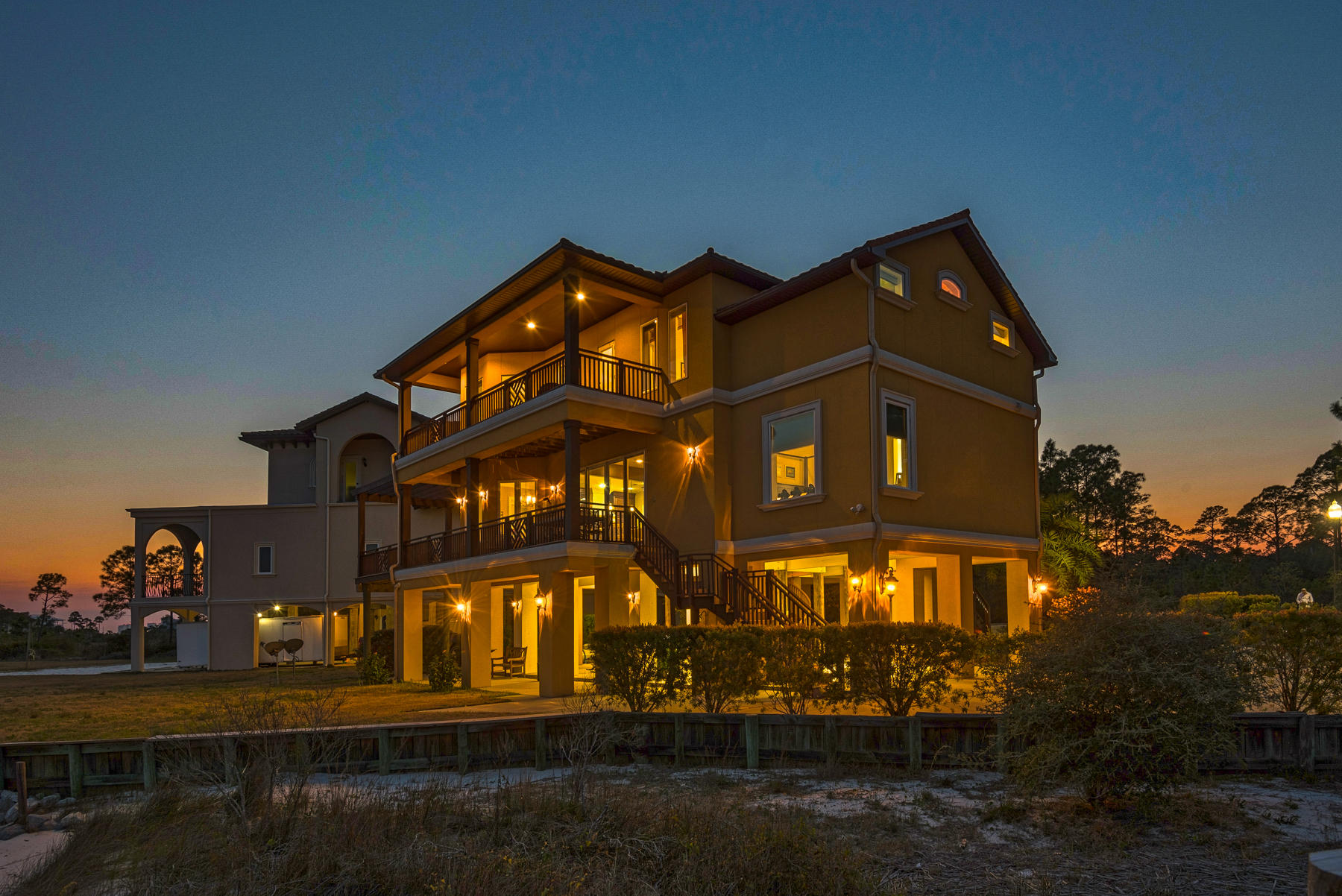 PALMETTO LAKE PRESERVE - Residential