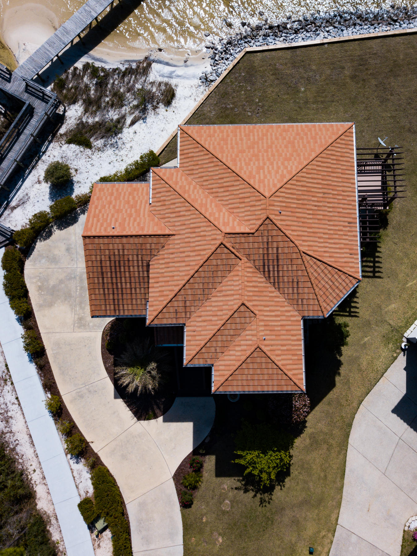 PALMETTO LAKE PRESERVE - Residential