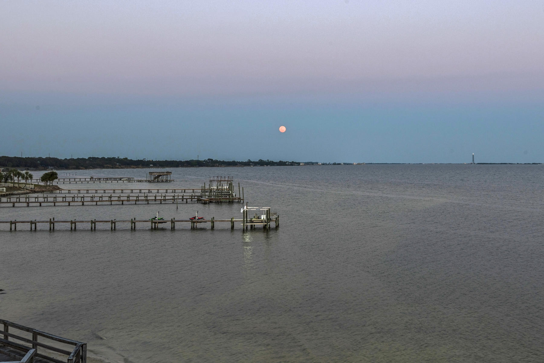 PALMETTO LAKE PRESERVE - Residential
