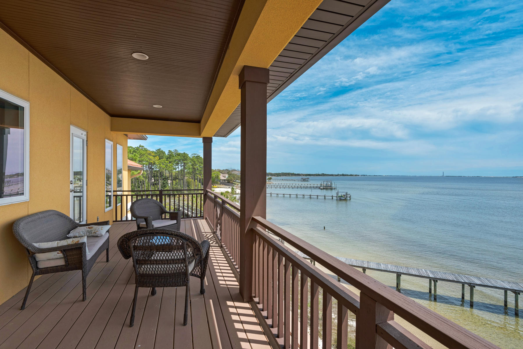 PALMETTO LAKE PRESERVE - Residential