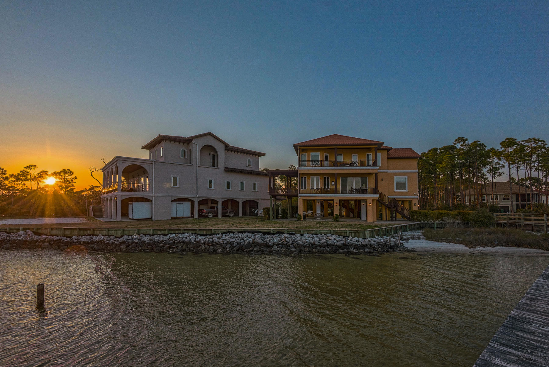 PALMETTO LAKE PRESERVE - Residential