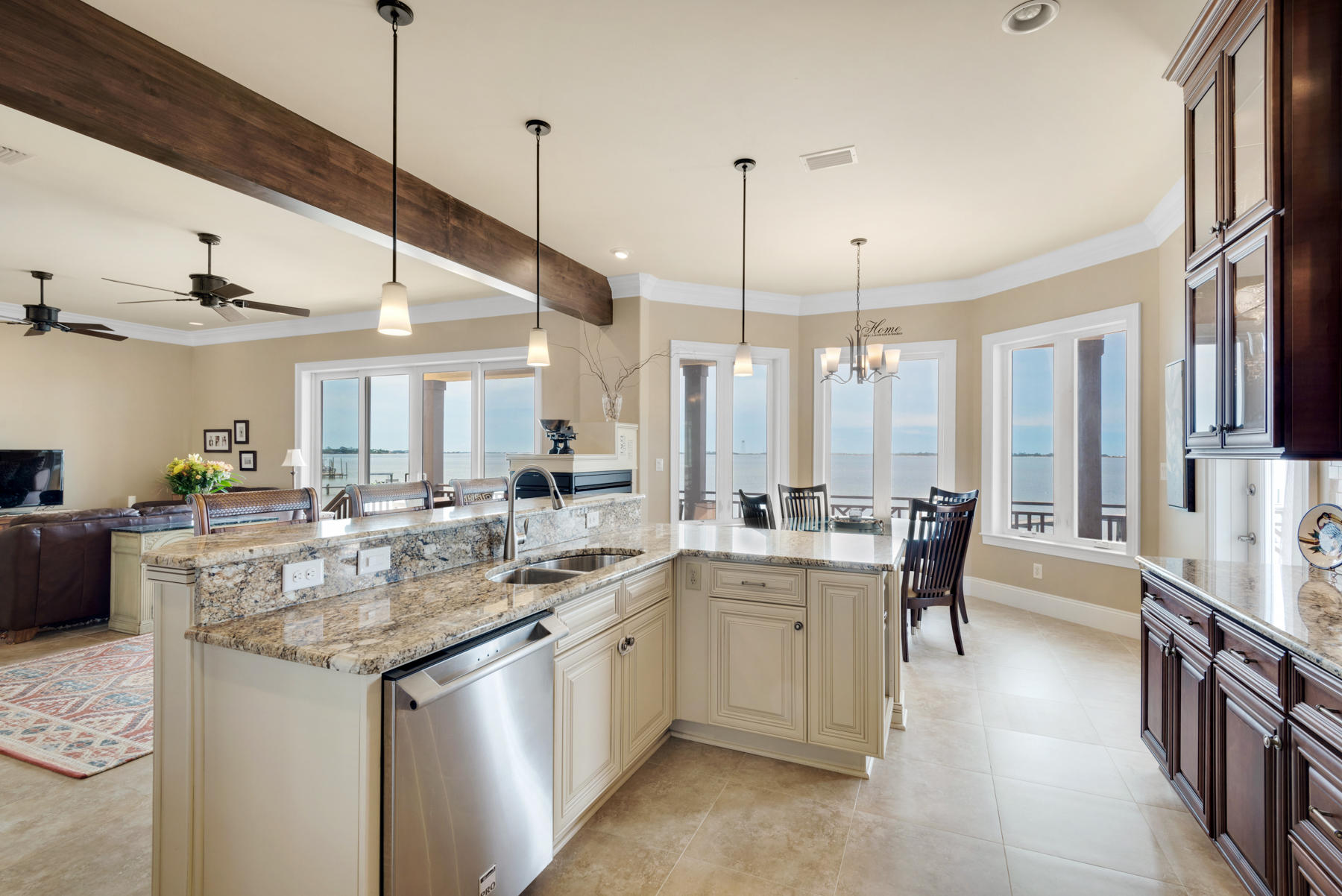 PALMETTO LAKE PRESERVE - Residential