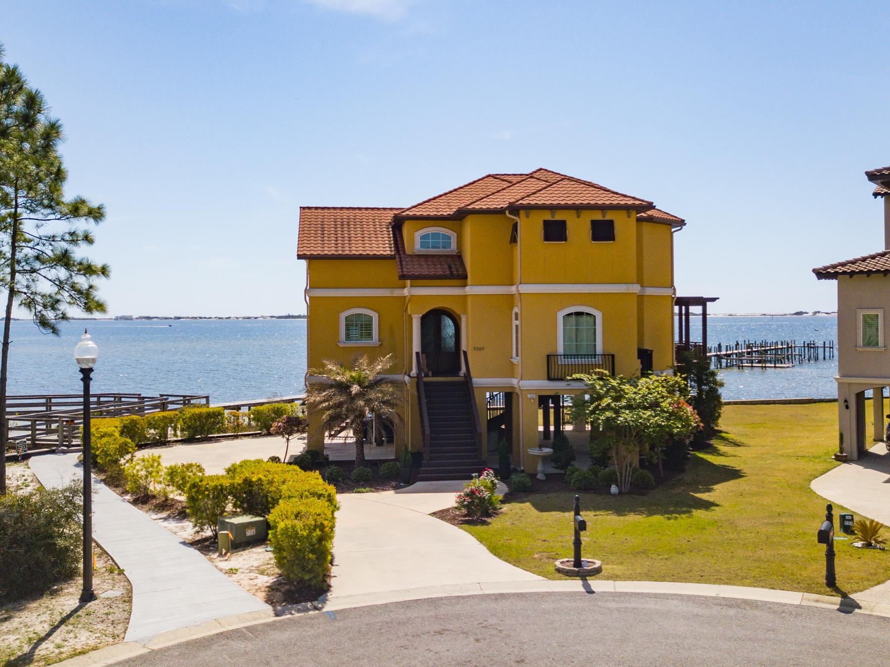 PALMETTO LAKE PRESERVE - Residential