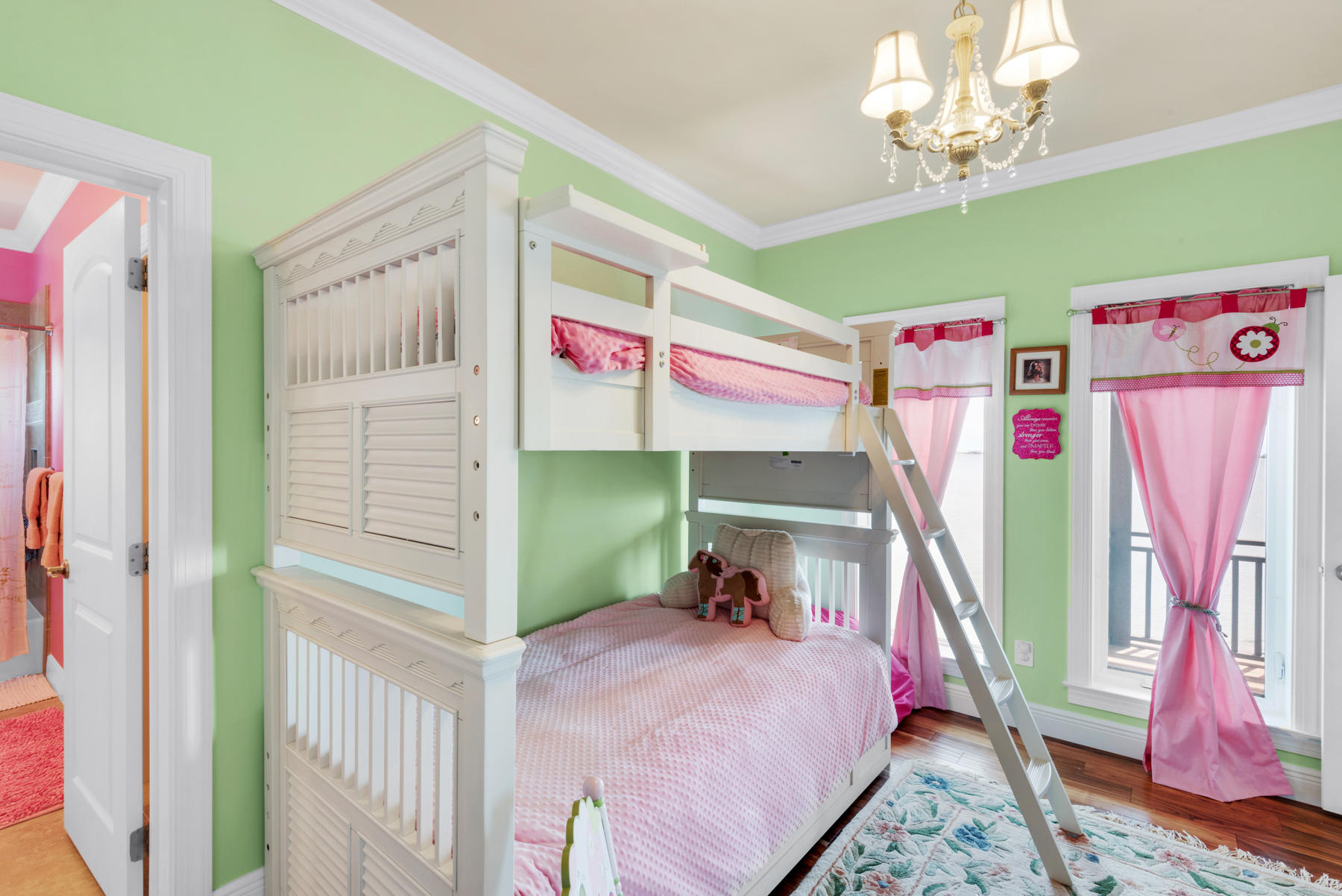 PALMETTO LAKE PRESERVE - Residential