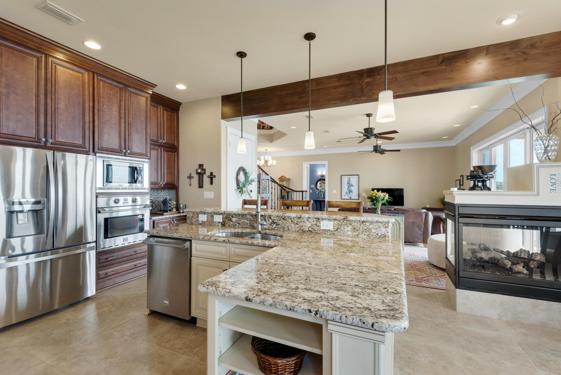 PALMETTO LAKE PRESERVE - Residential