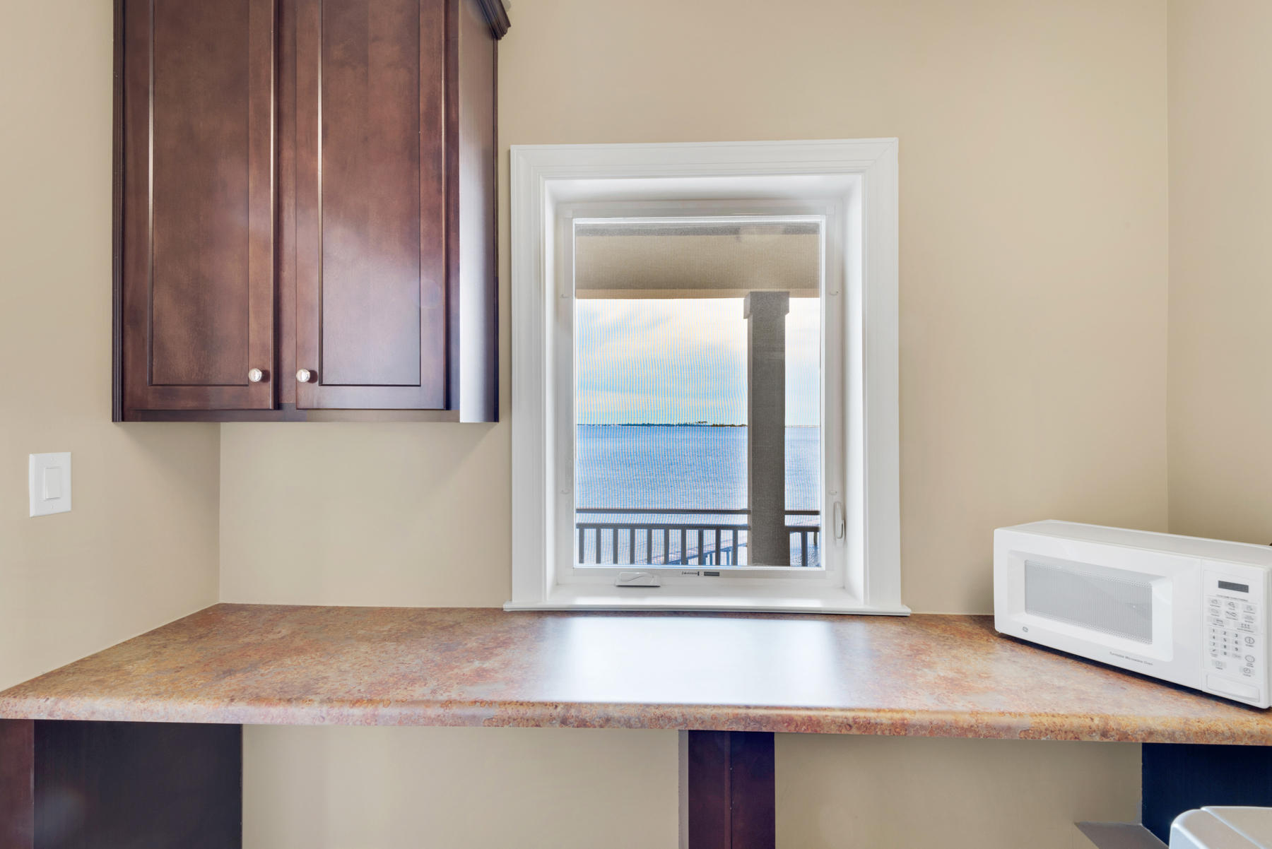 PALMETTO LAKE PRESERVE - Residential