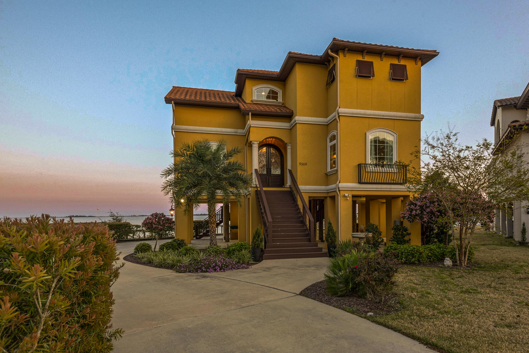 PALMETTO LAKE PRESERVE - Residential