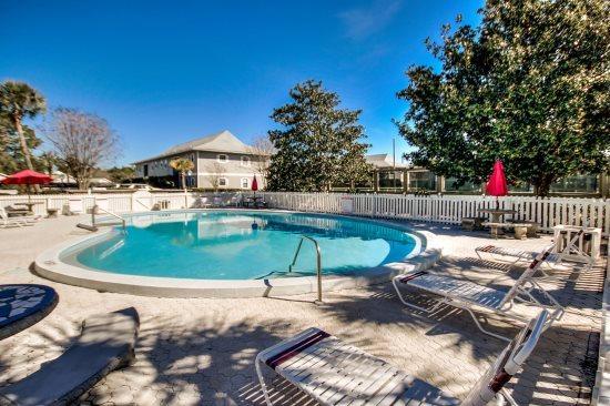 BEACHWOOD VILLAS CONDO - Residential Lease