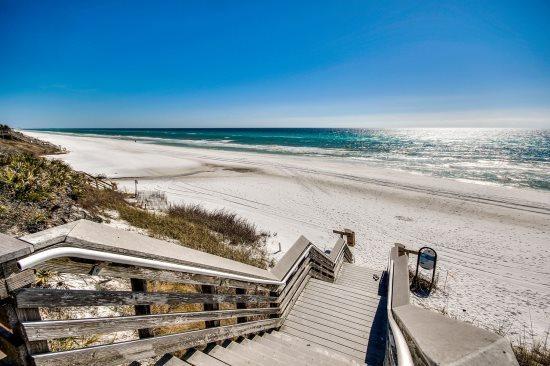 BEACHWOOD VILLAS CONDO - Residential Lease