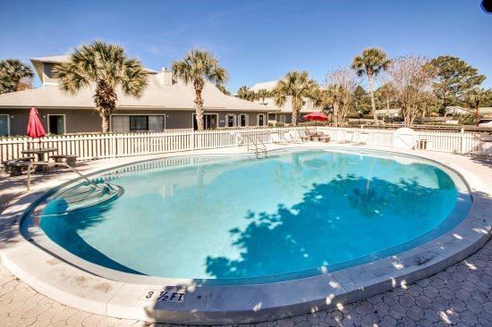 BEACHWOOD VILLAS CONDO - Residential Lease