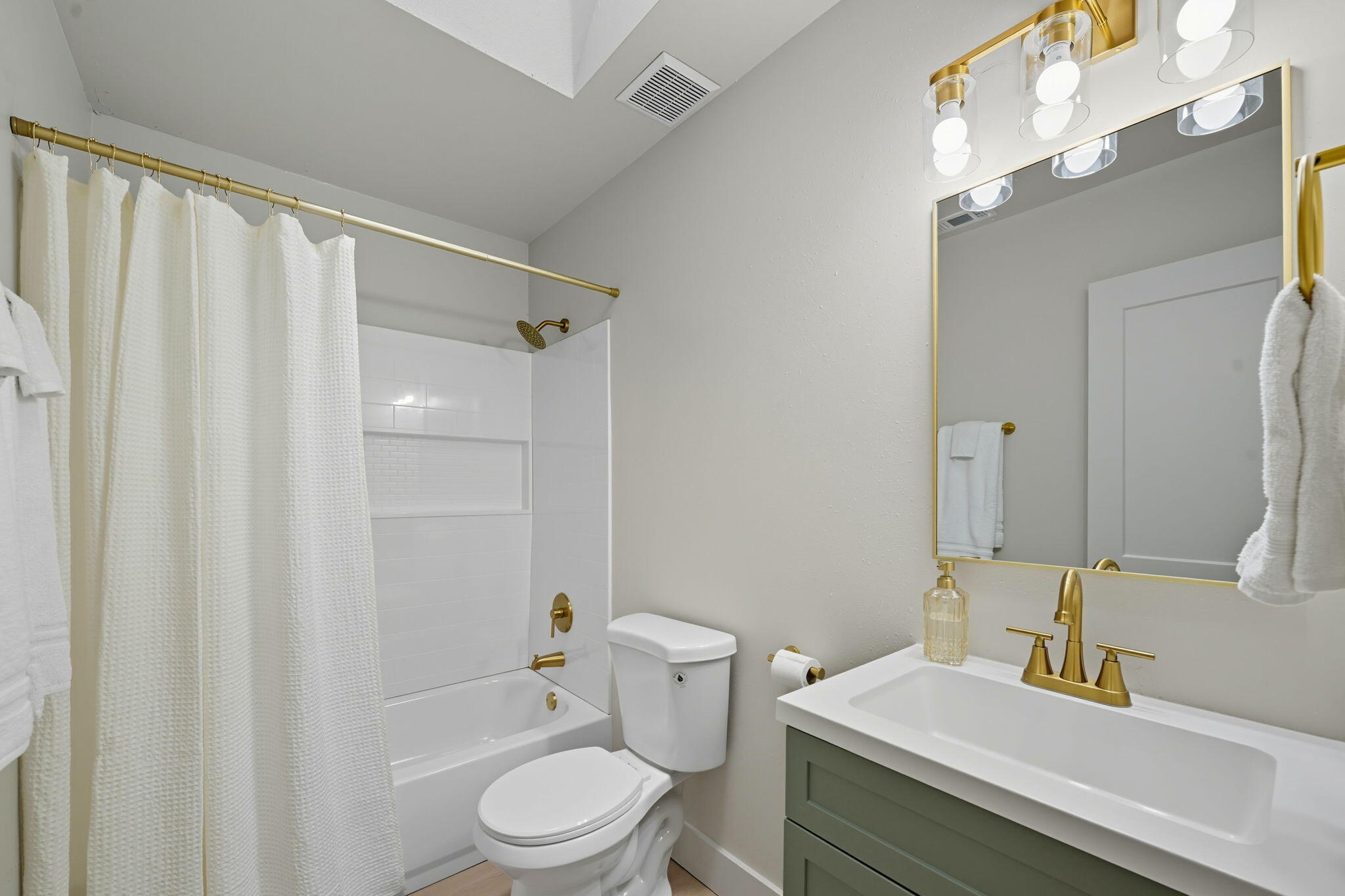 HIDDEN TRAIL PH 2 - Residential