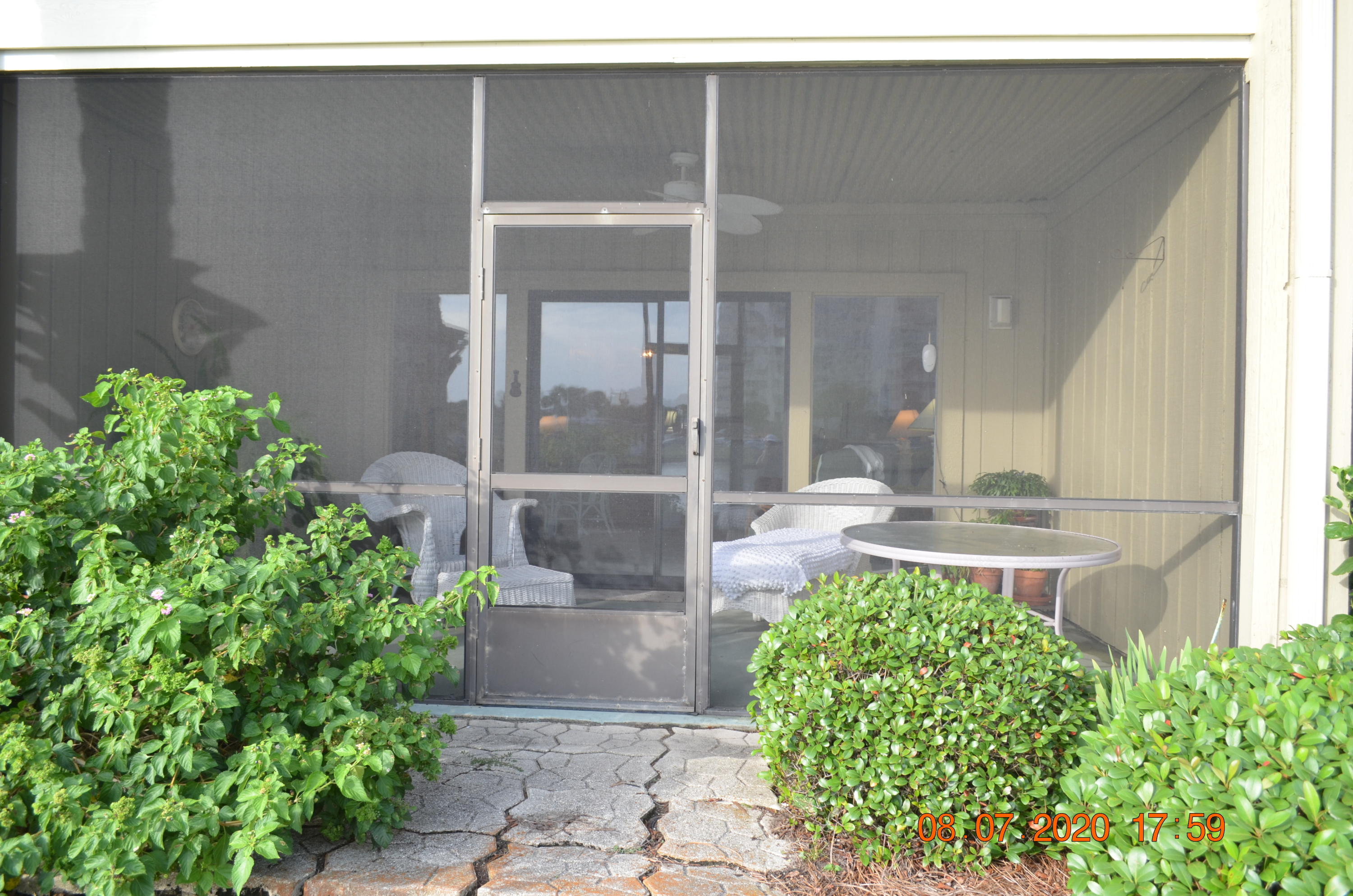 SEASCAPE CONDO PH 7 - Residential