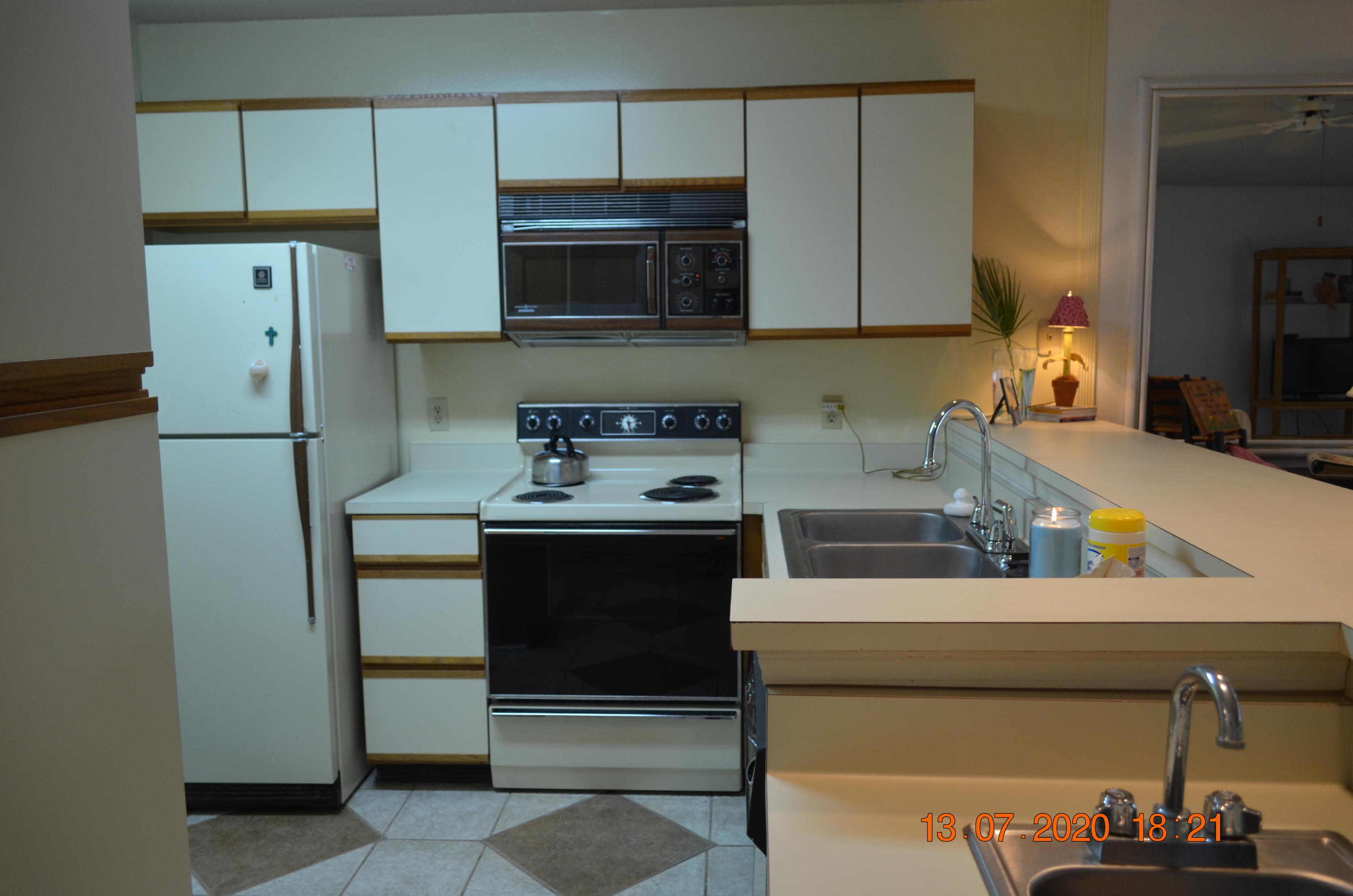 SEASCAPE CONDO PH 7 - Residential