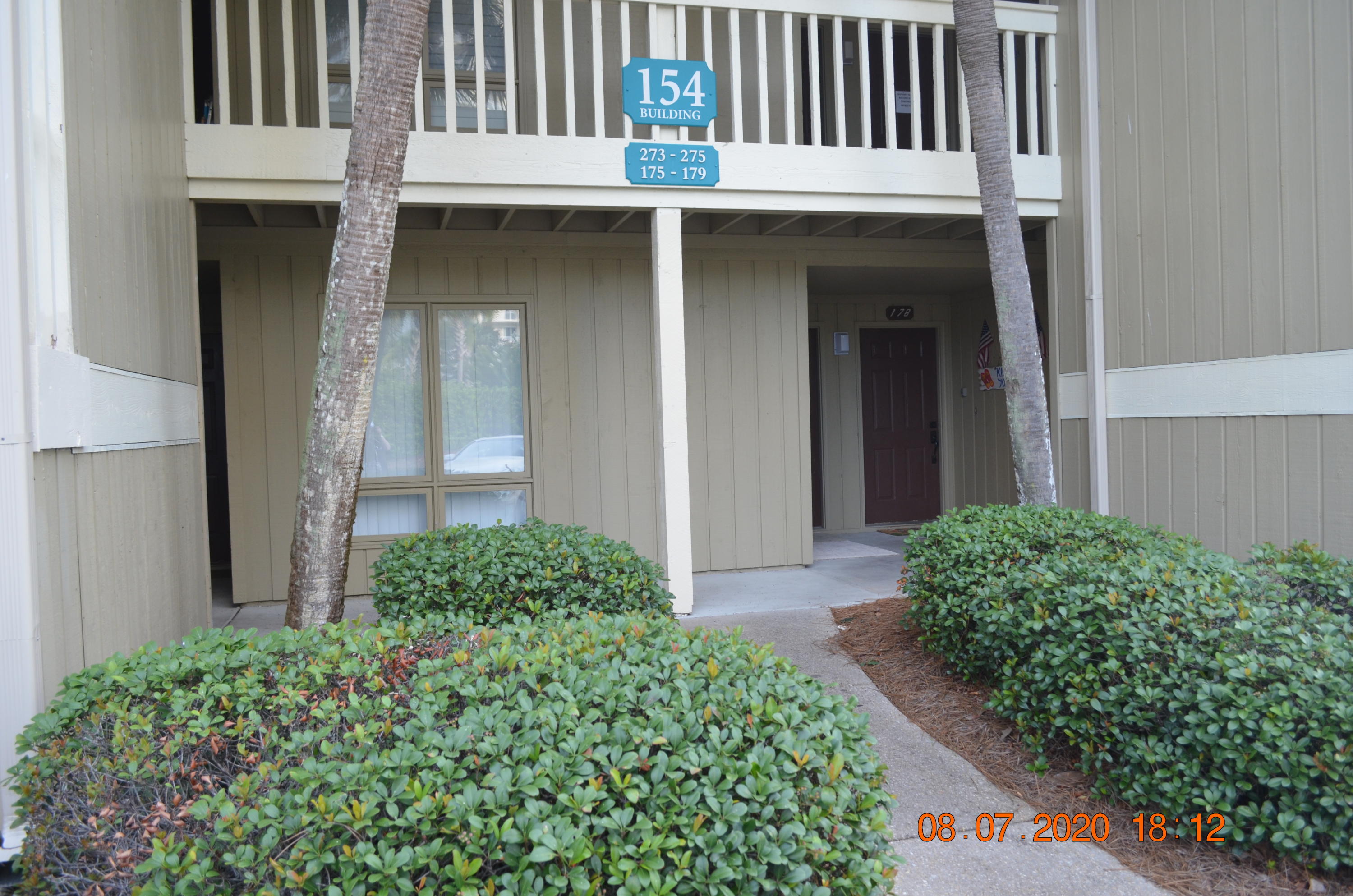 SEASCAPE CONDO PH 7 - Residential