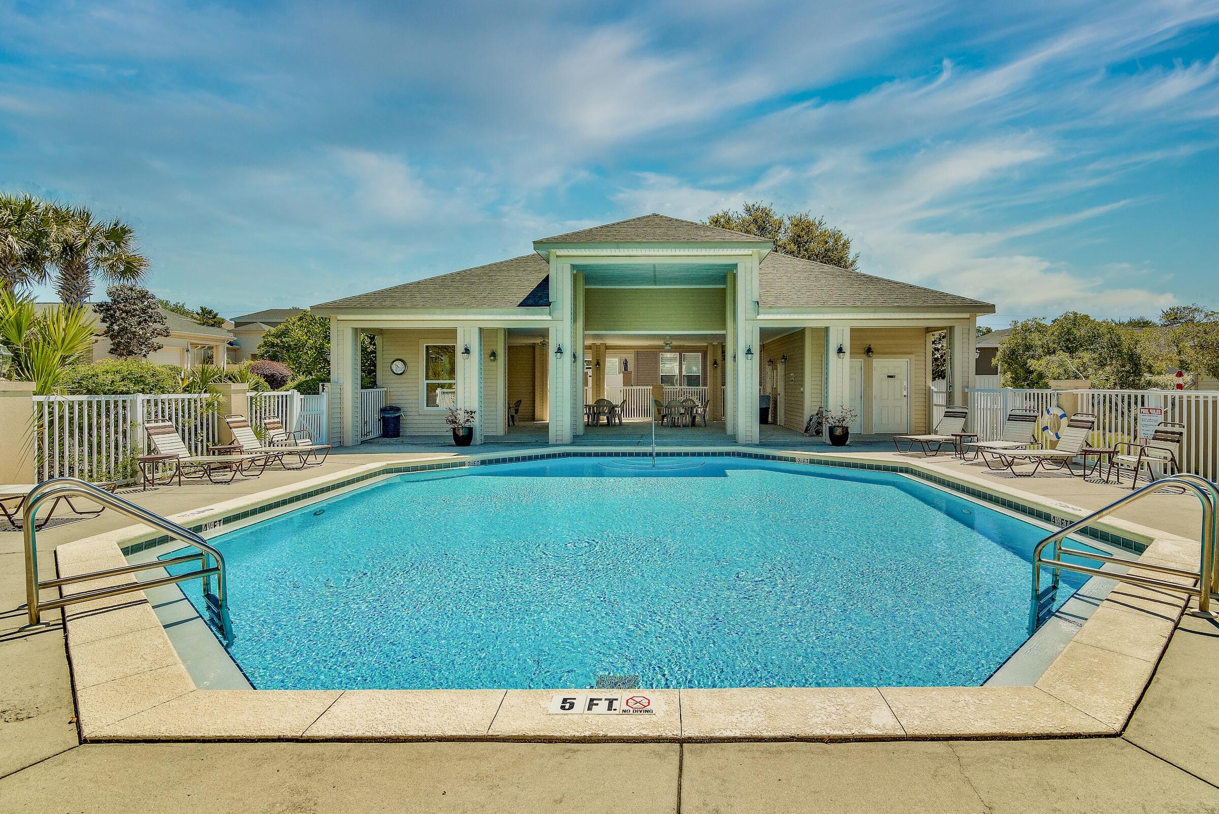 COURTYARDS OF SANTA ROSA BEACH - Residential