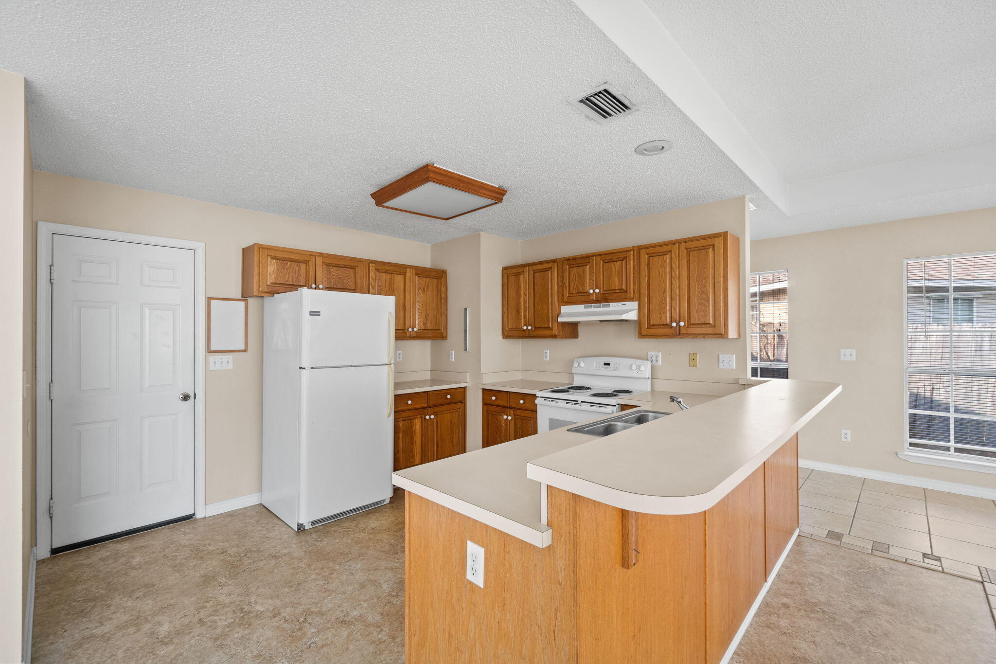 AZALEA GARDENS DESTIN - Residential