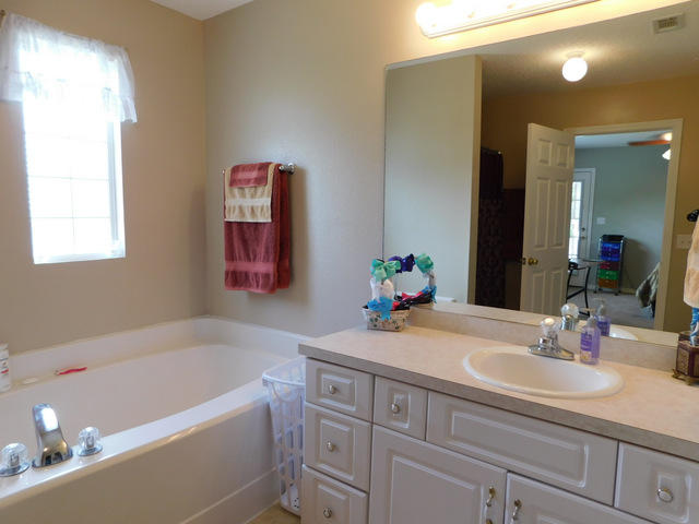 CORONADO VILLAGE PH 4 - Residential