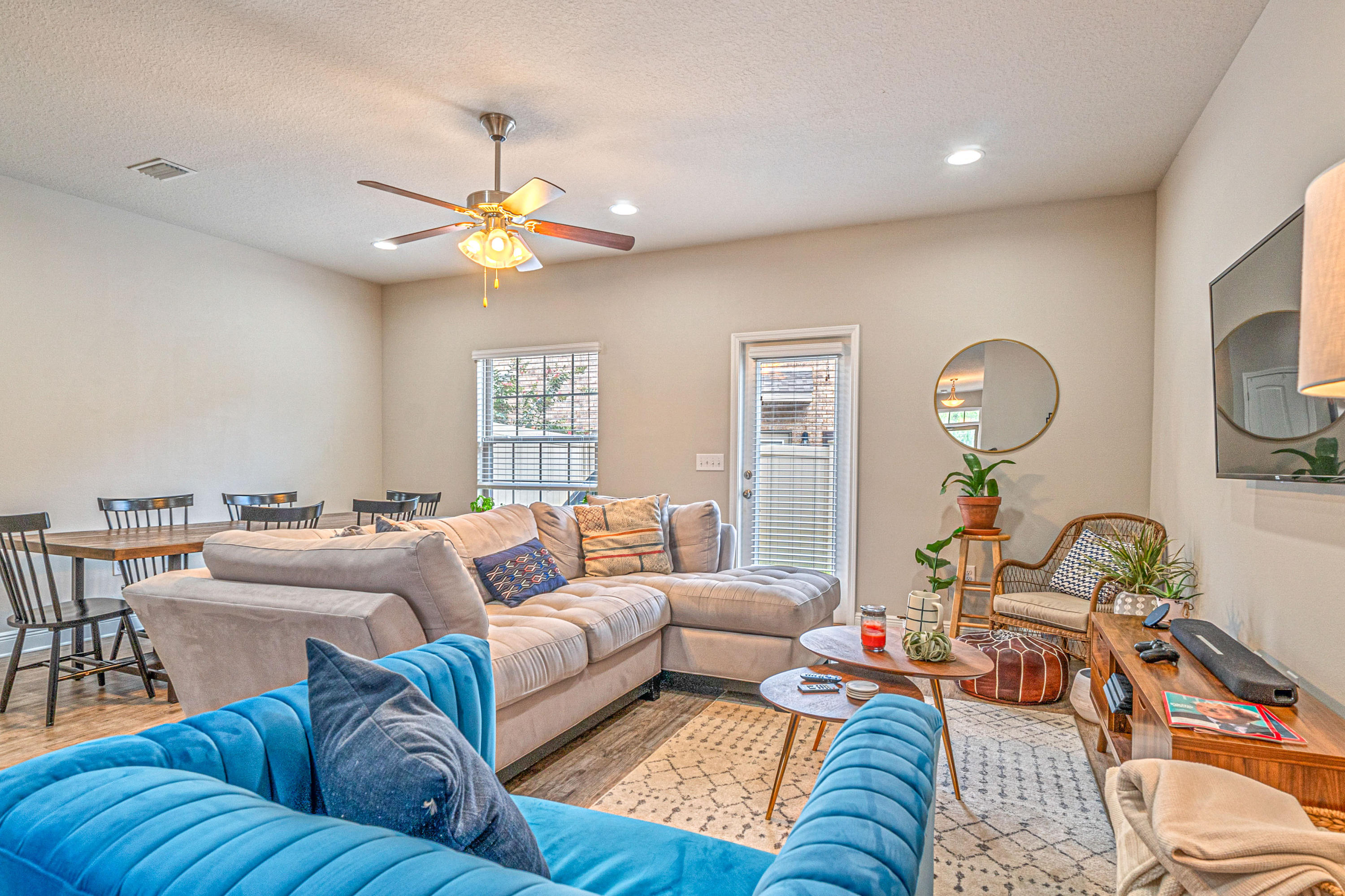 RESERVE POINTE - Residential