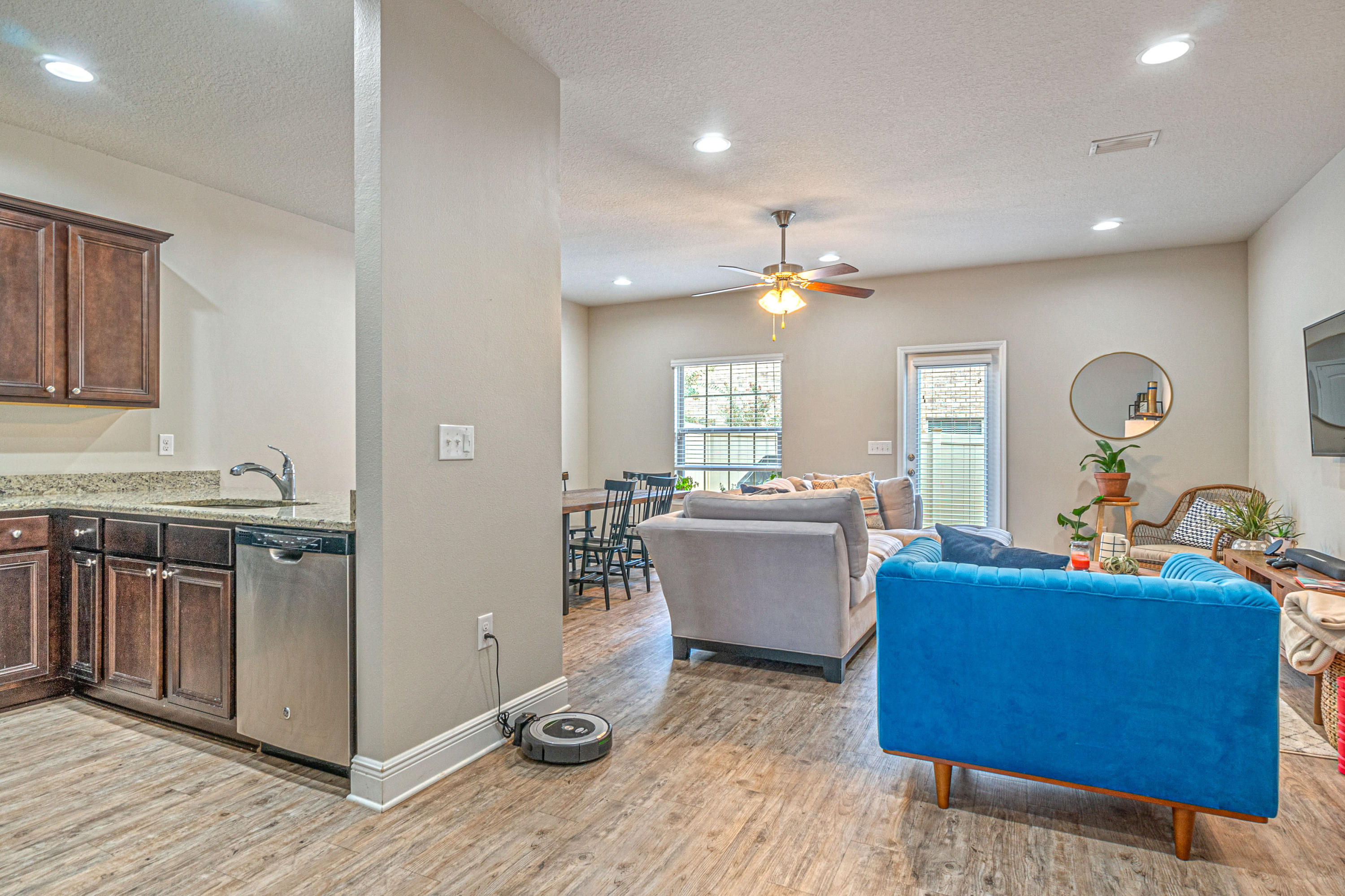 RESERVE POINTE - Residential