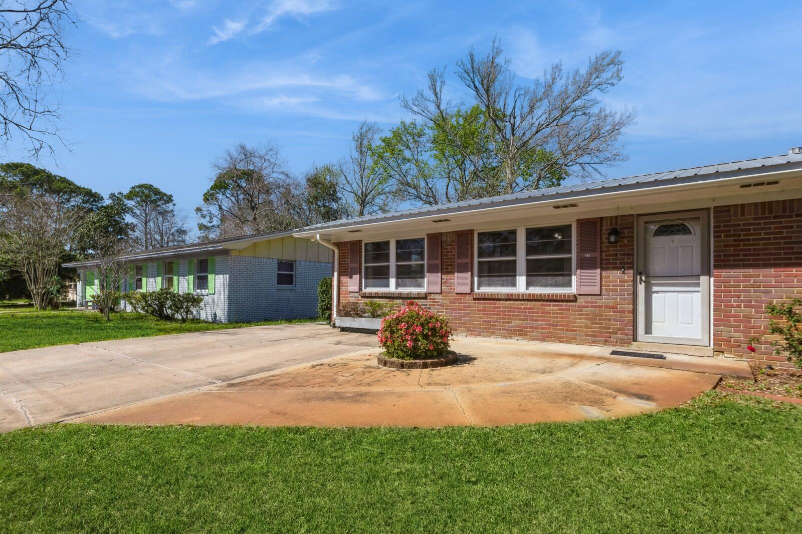 SANTA ROSA PARK - Residential