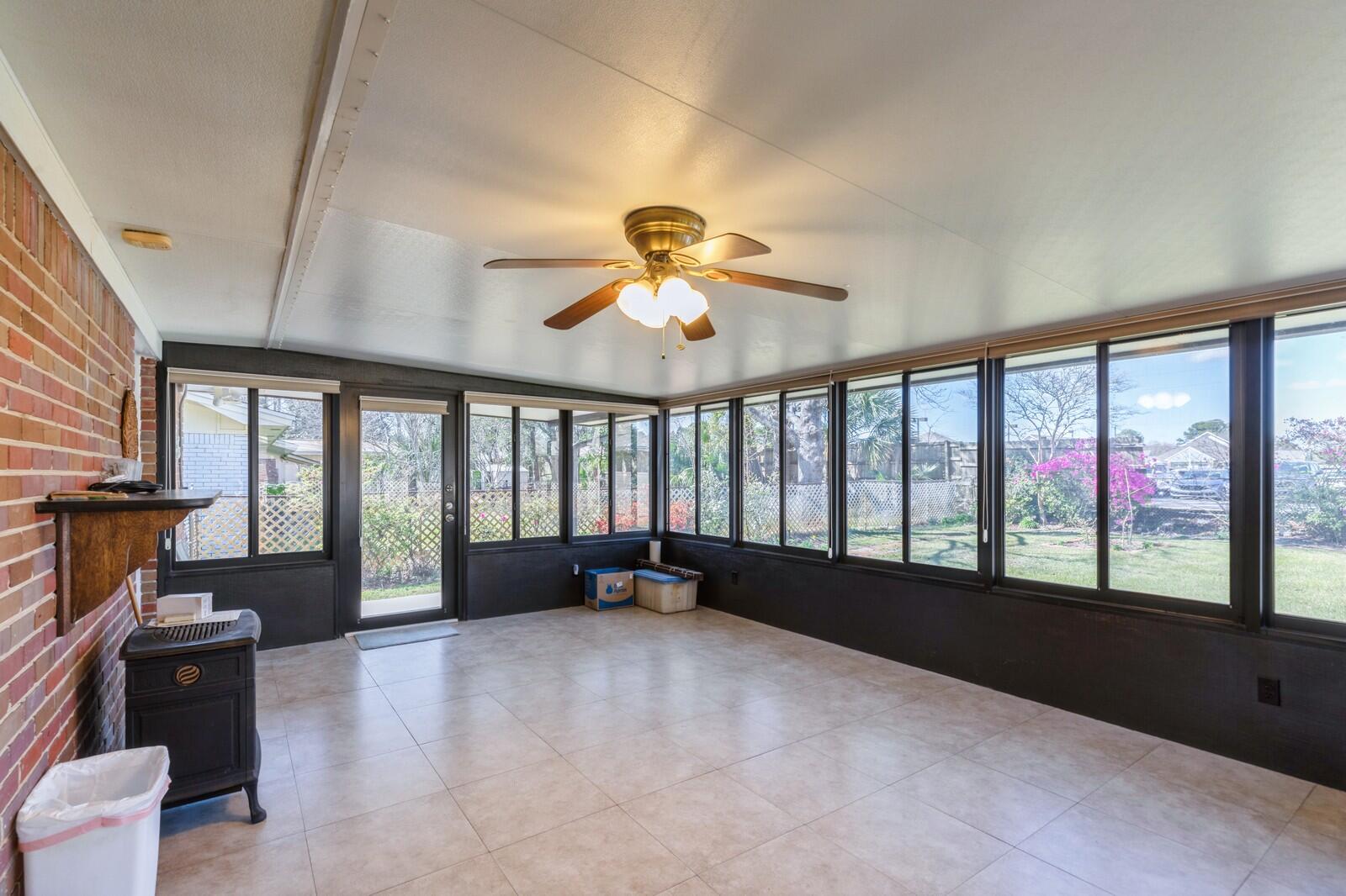 SANTA ROSA PARK - Residential