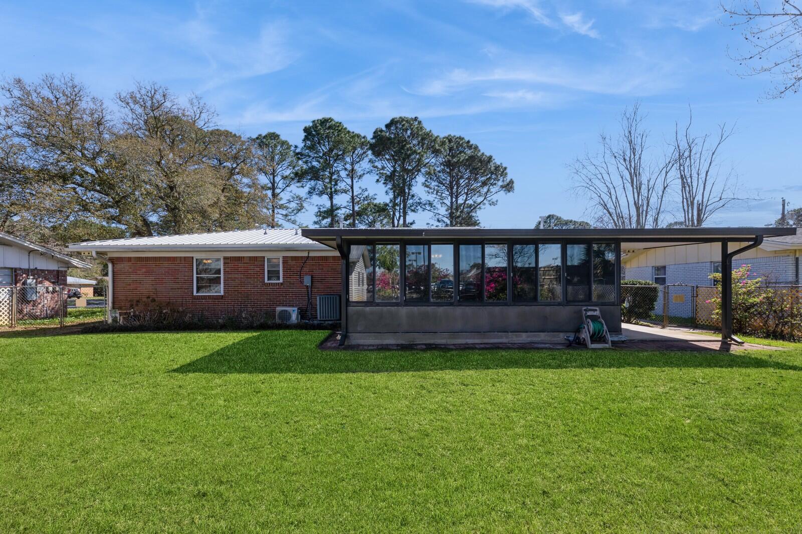 SANTA ROSA PARK - Residential