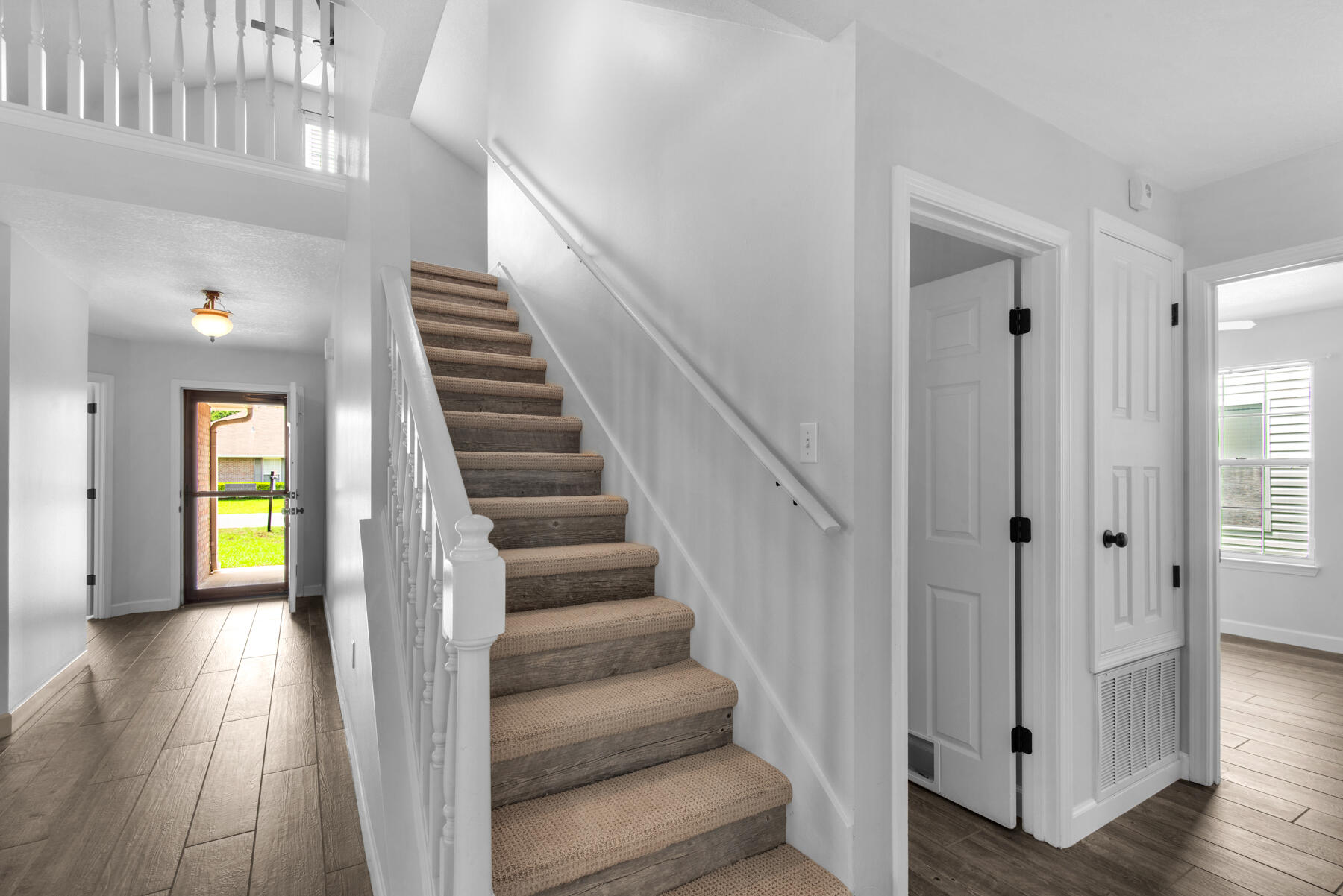 HUNTERS RUN S/D - Residential