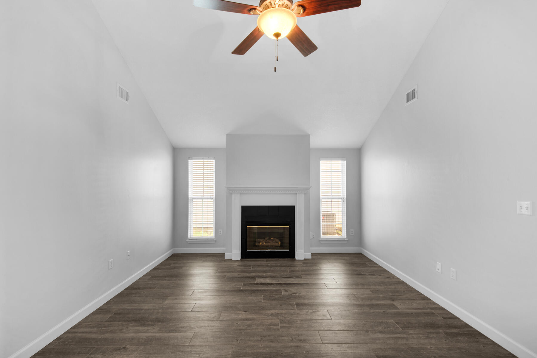 HUNTERS RUN S/D - Residential