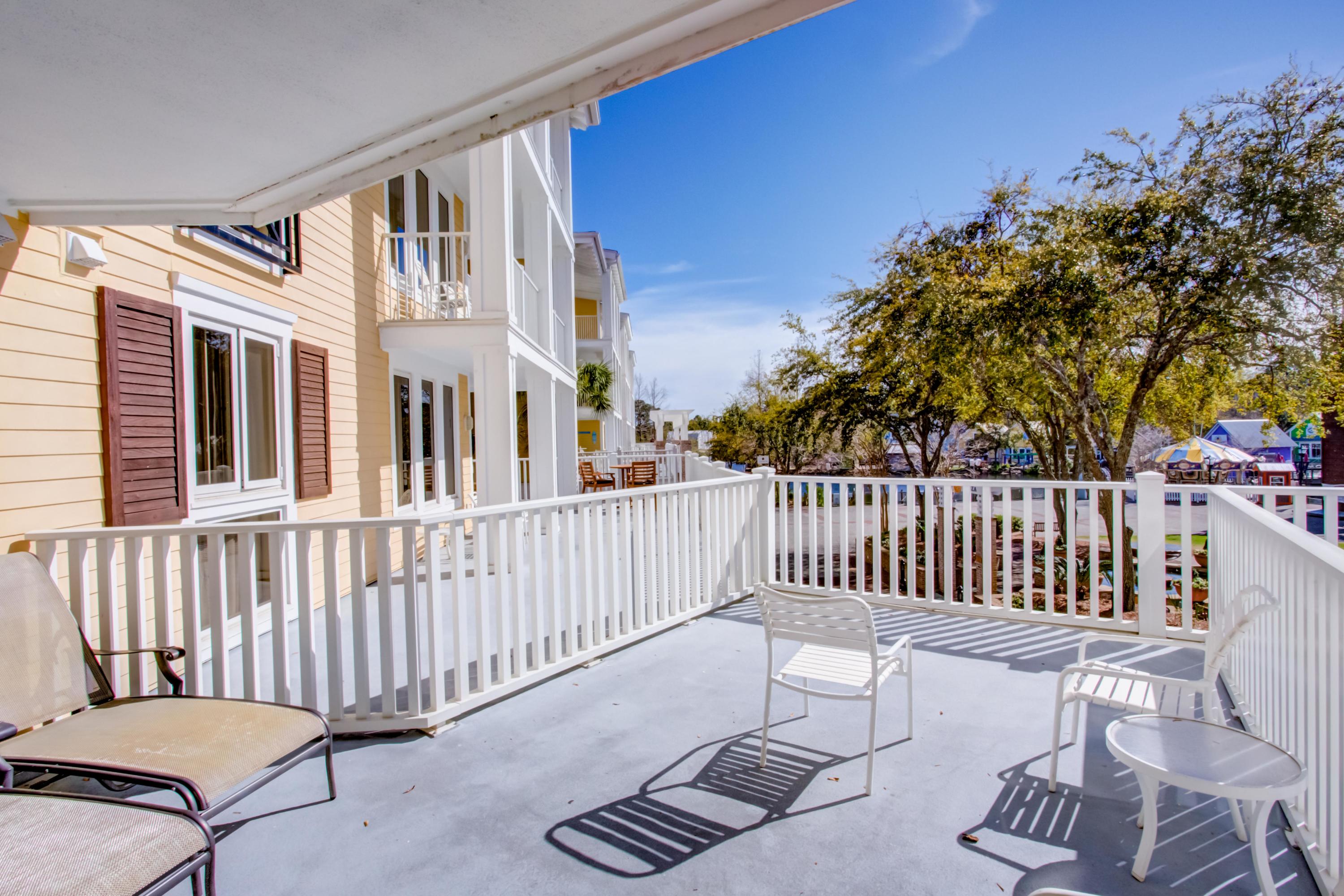 OBSERVATION POINT - Residential