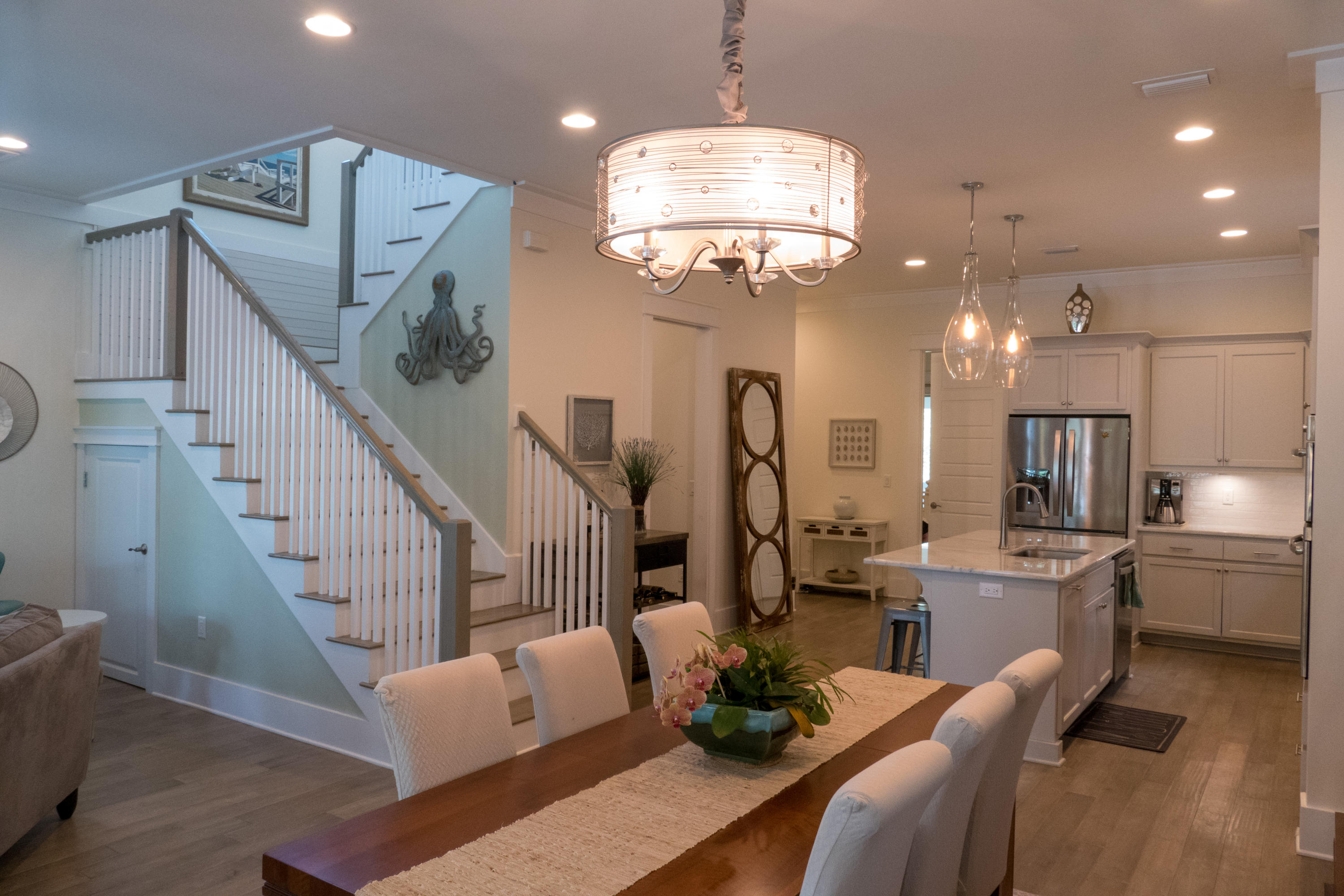 HIGHLAND PARKS - Residential