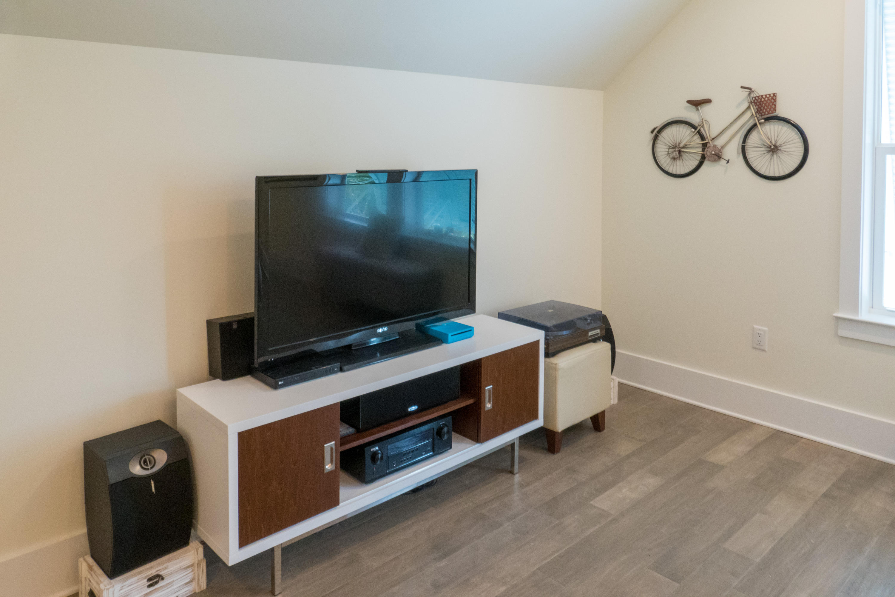 HIGHLAND PARKS - Residential