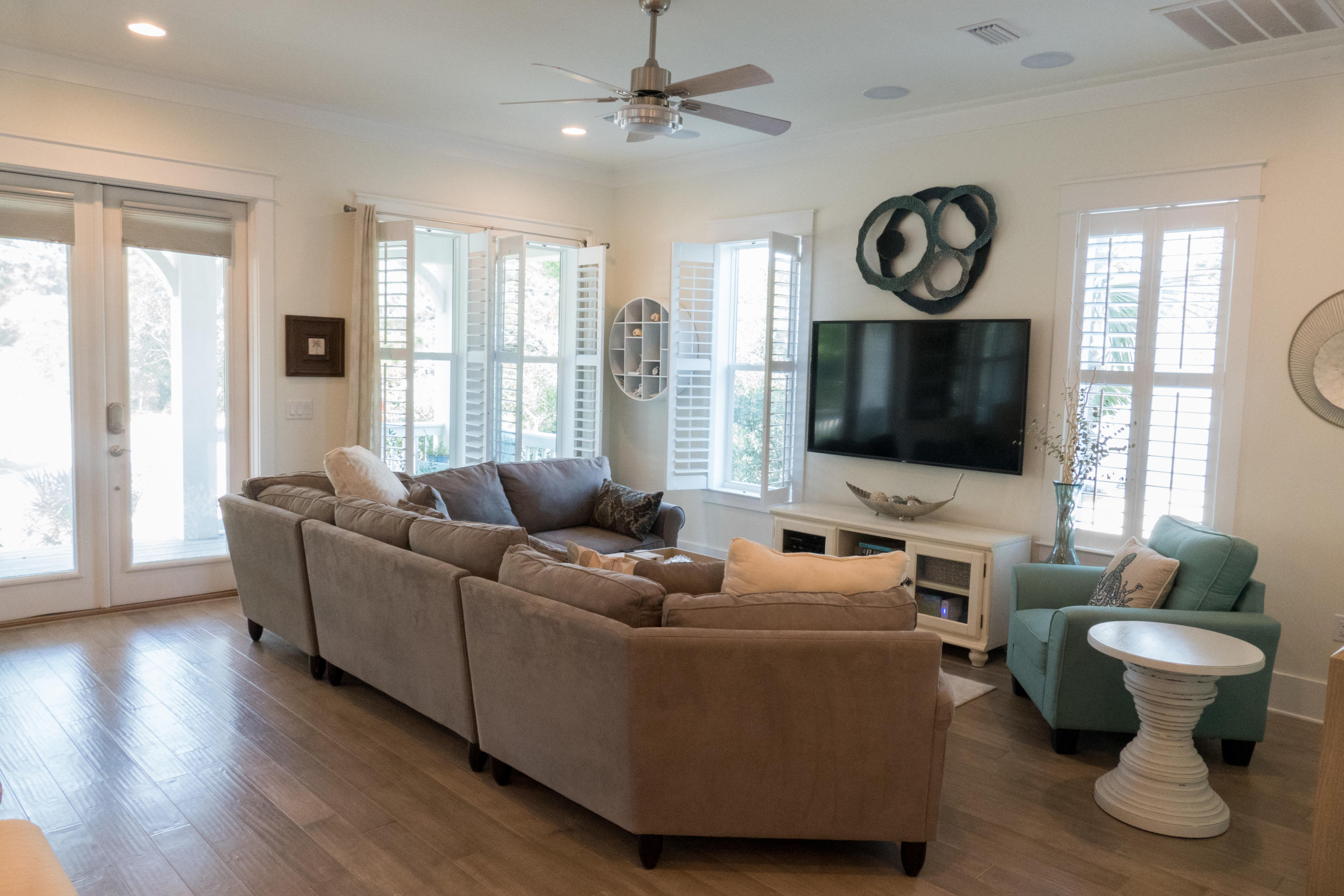 HIGHLAND PARKS - Residential