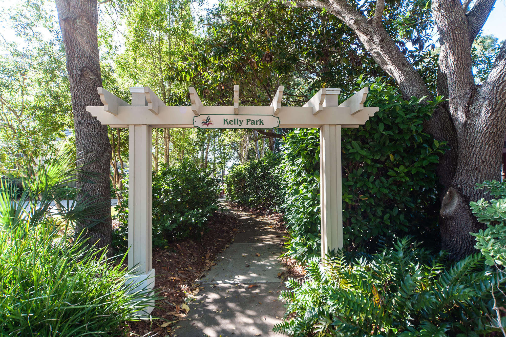 KELLY PLANTATION - Residential