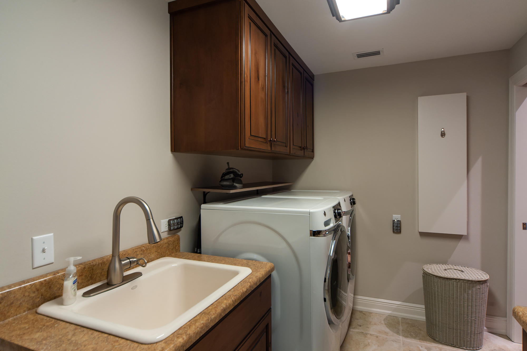 KELLY PLANTATION - Residential