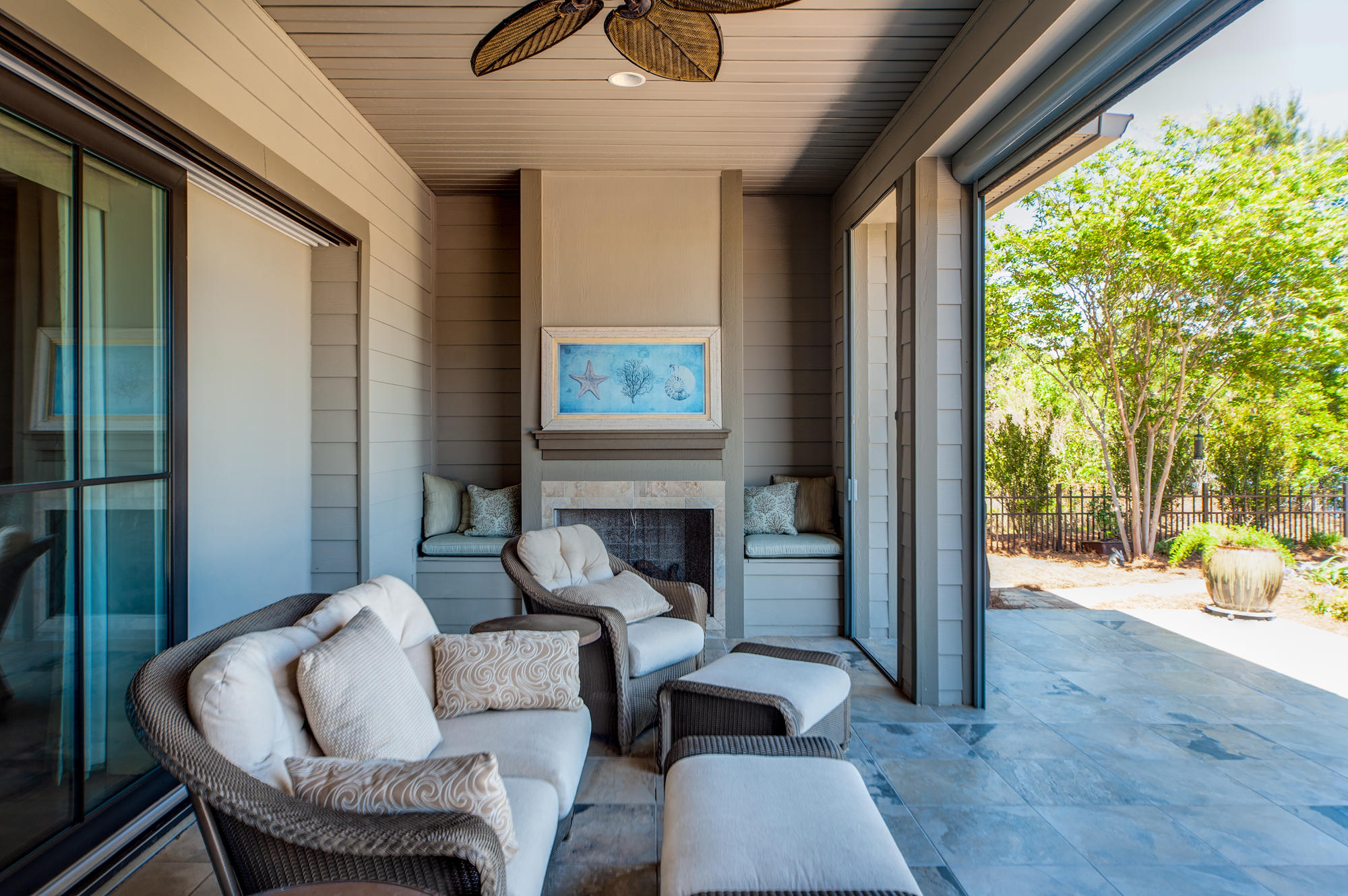 KELLY PLANTATION - Residential