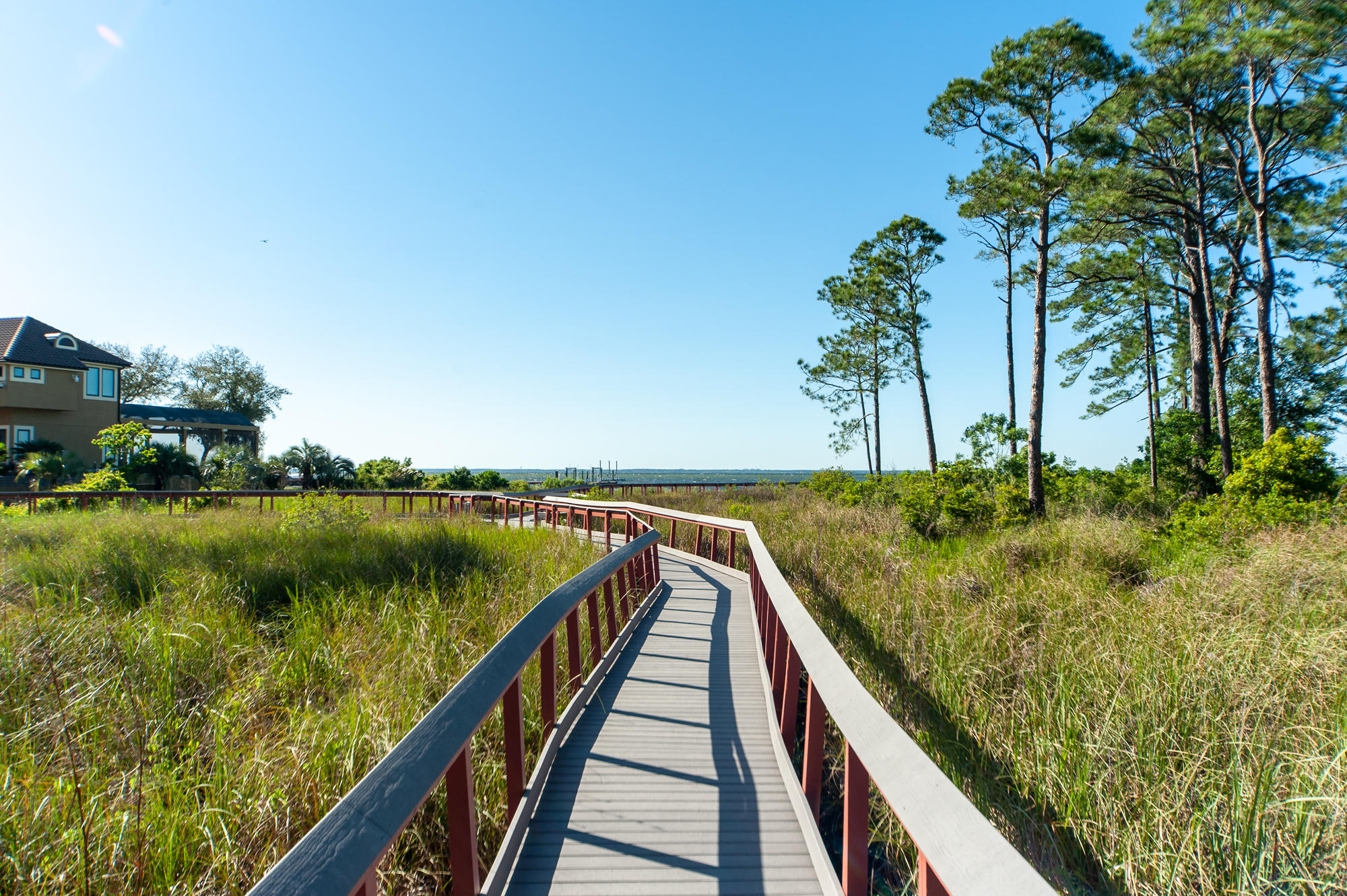 KELLY PLANTATION - Residential