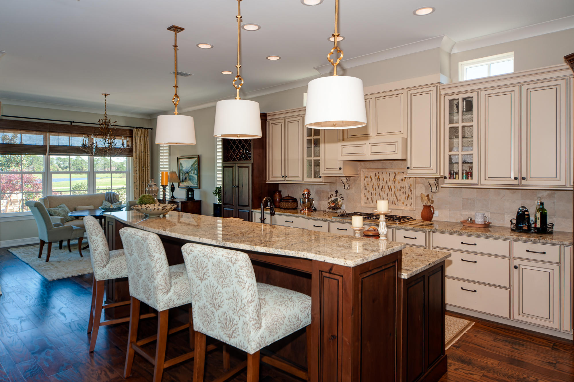 KELLY PLANTATION - Residential