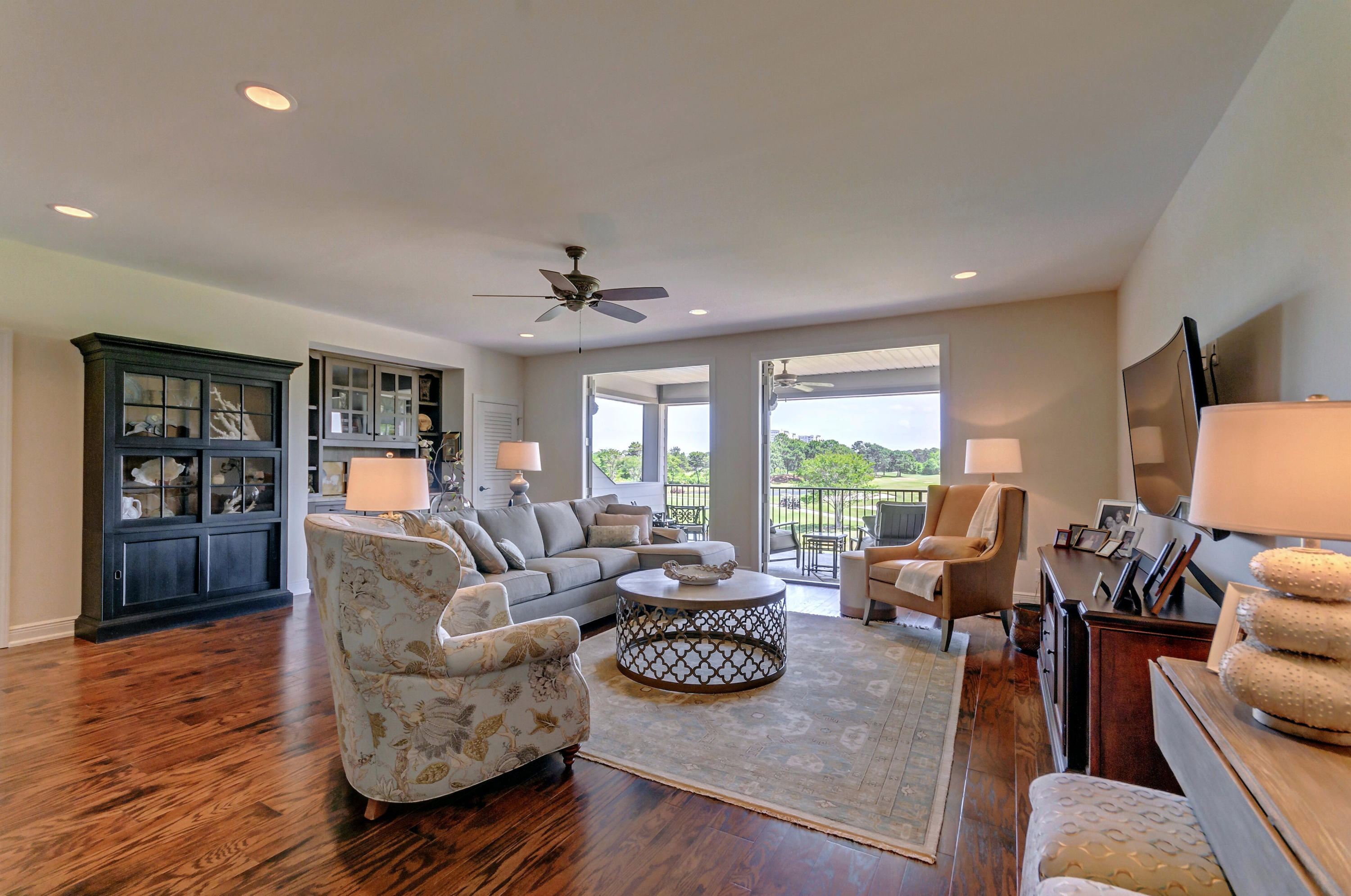 KELLY PLANTATION - Residential