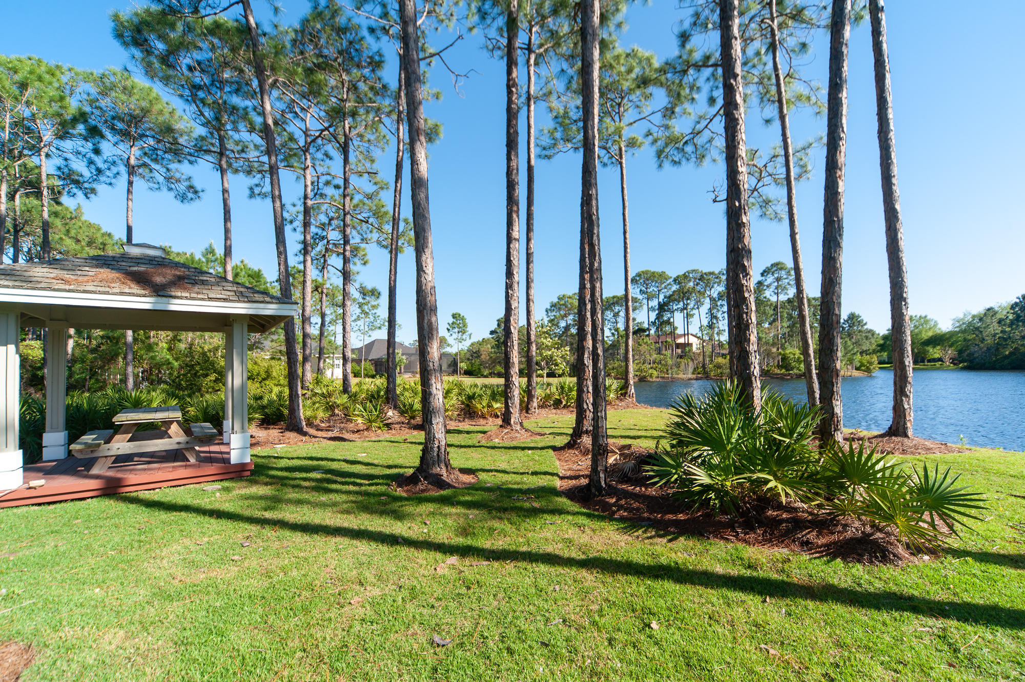 KELLY PLANTATION - Residential