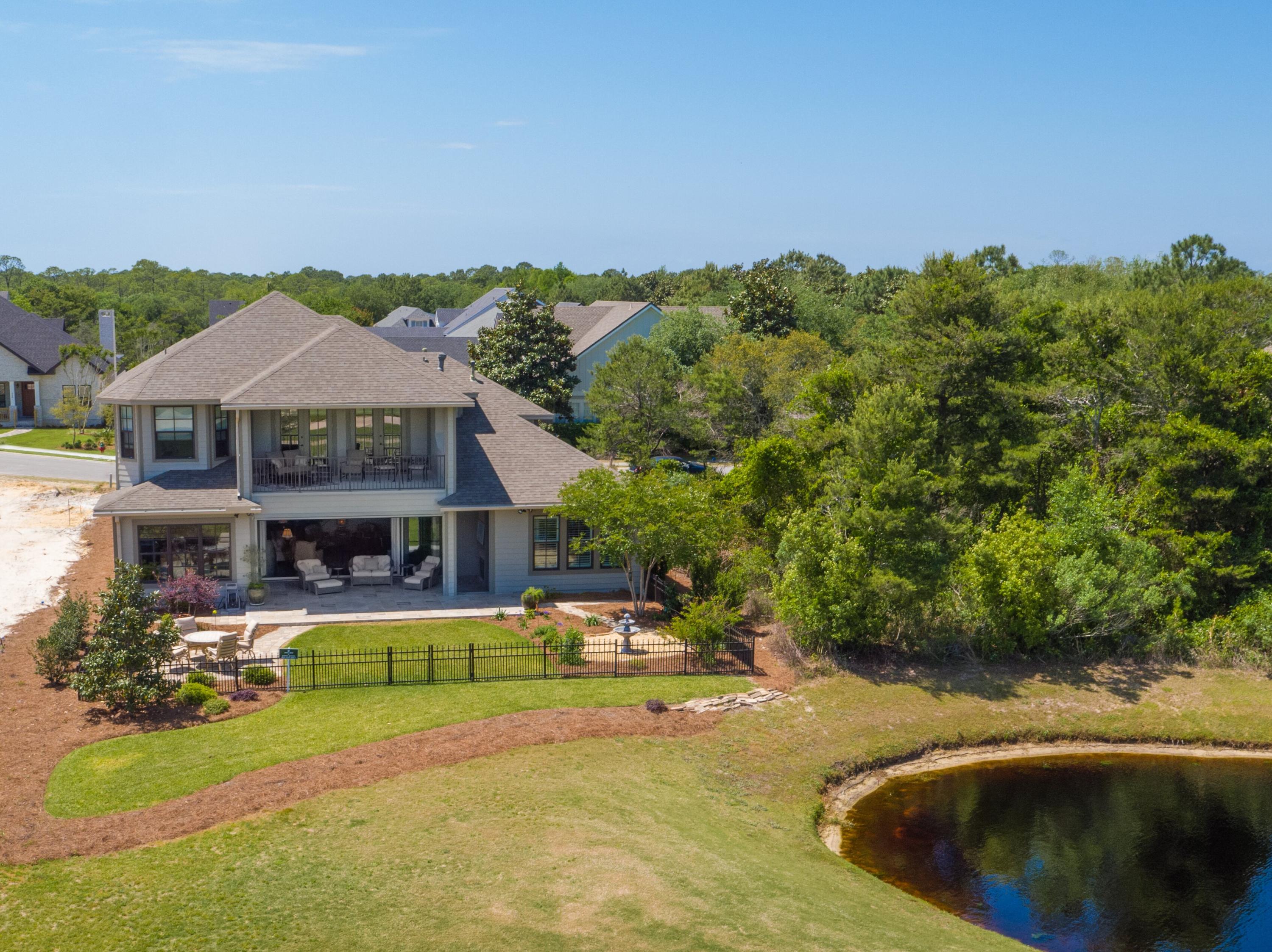 KELLY PLANTATION - Residential