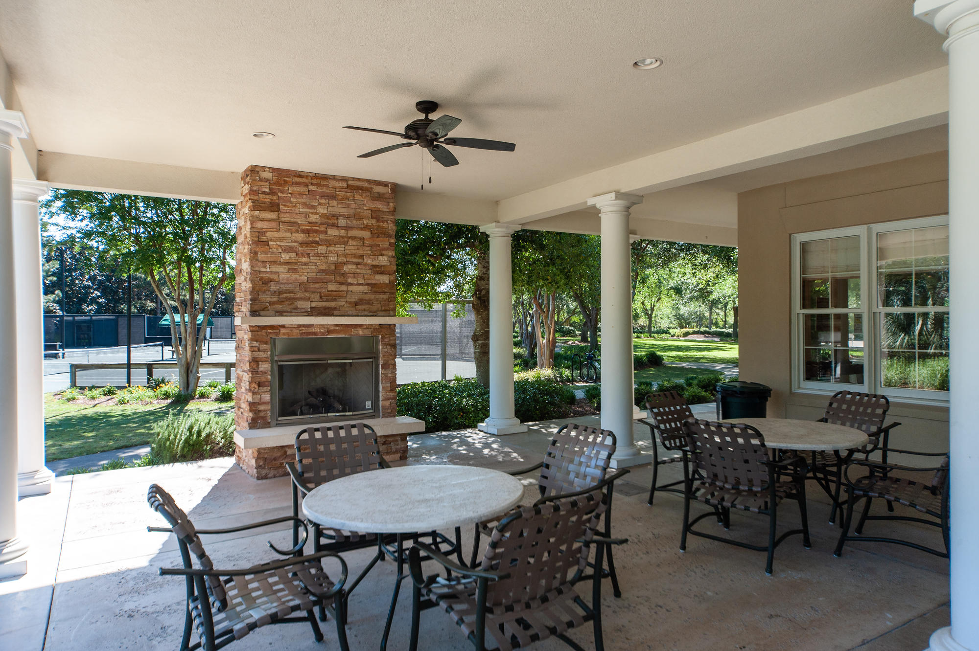 KELLY PLANTATION - Residential