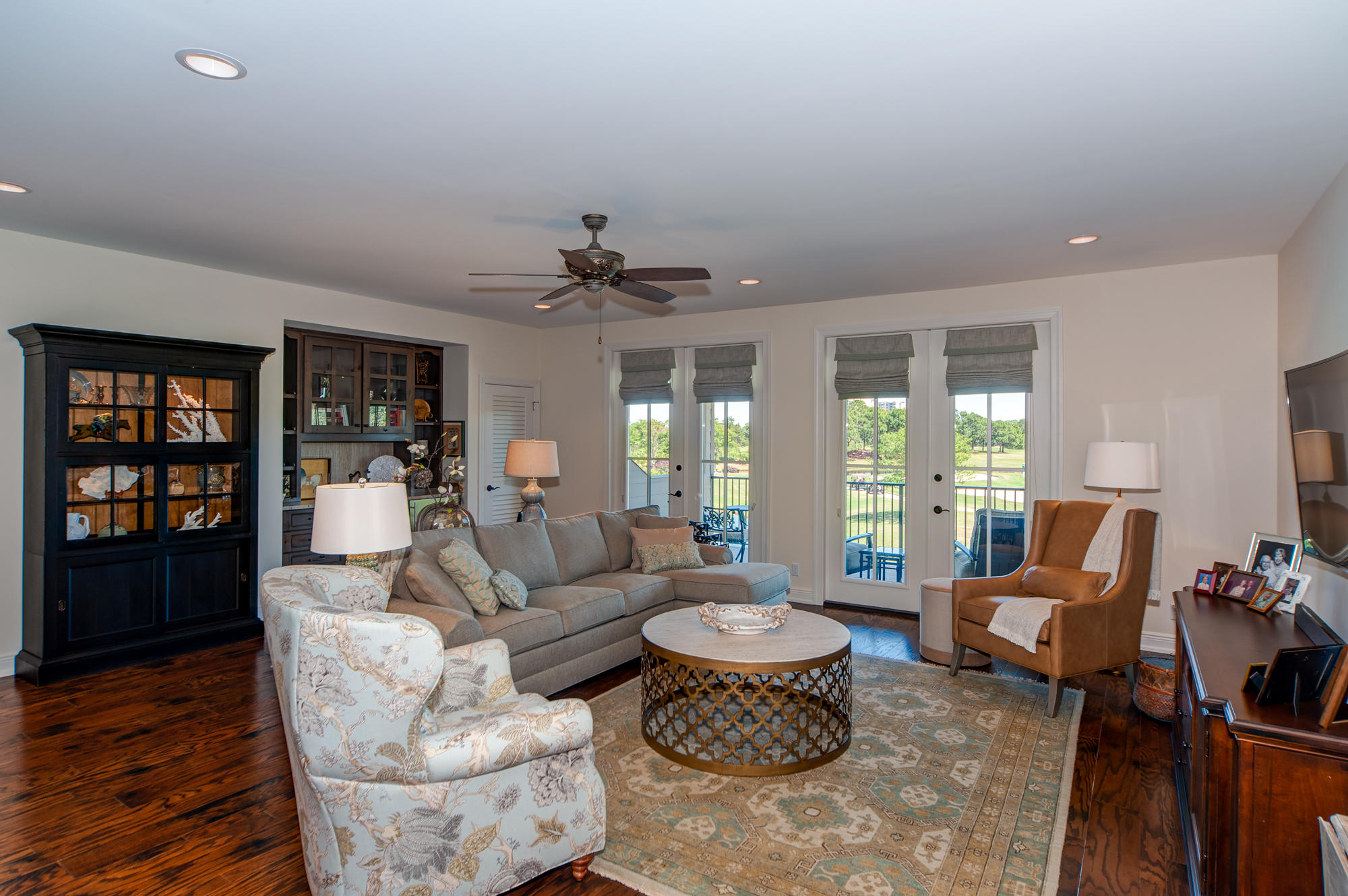 KELLY PLANTATION - Residential