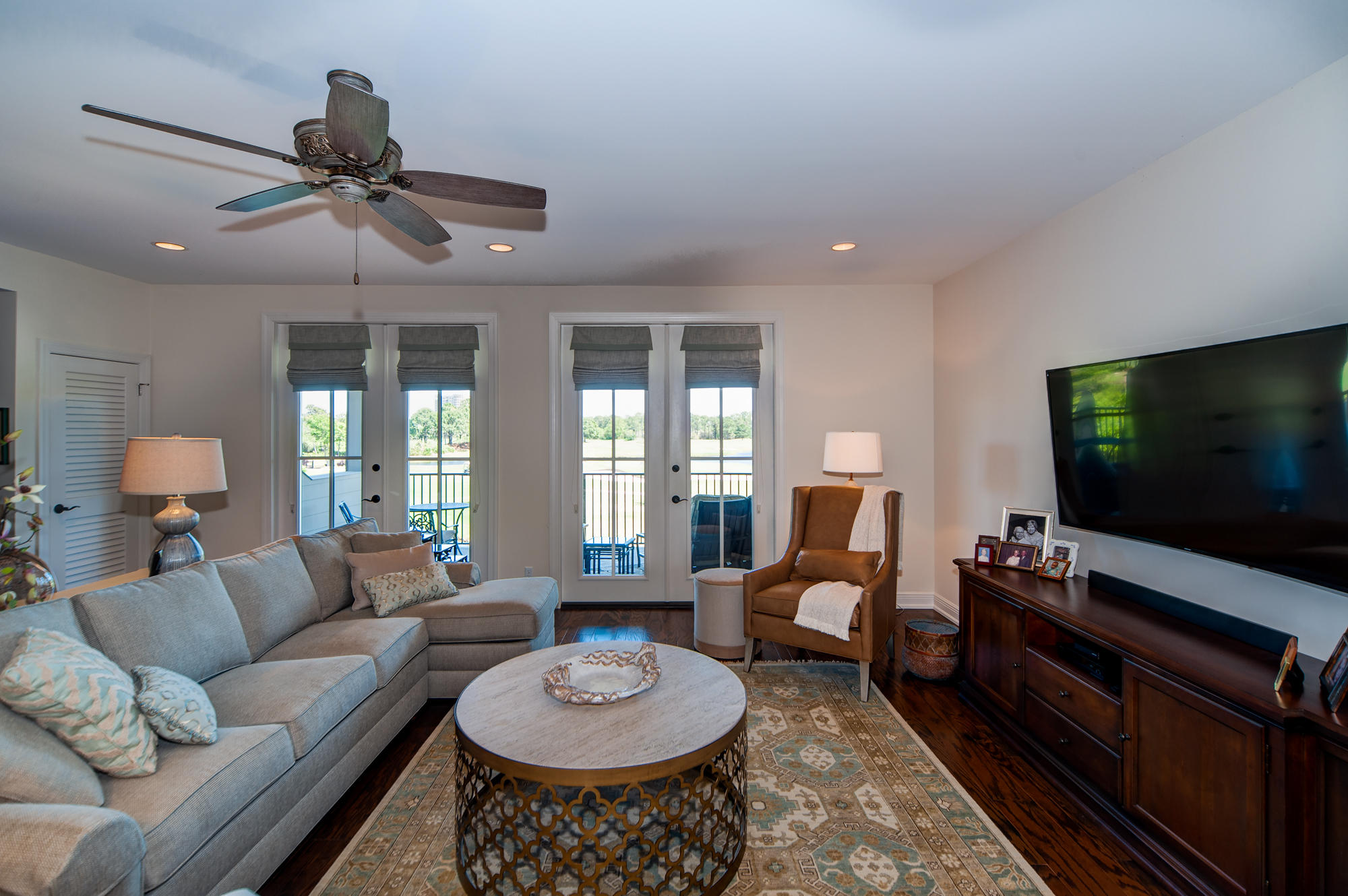 KELLY PLANTATION - Residential