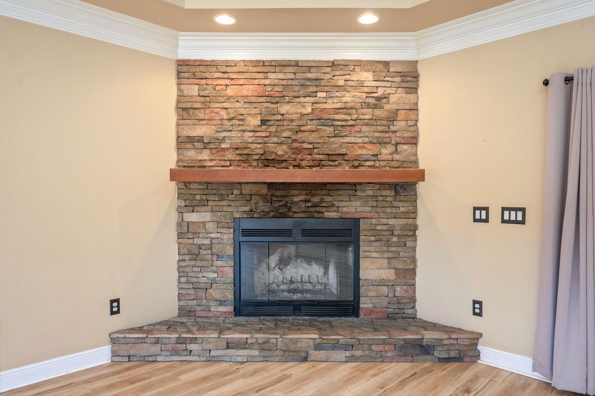 LAKE TANTARA UNREC - Residential