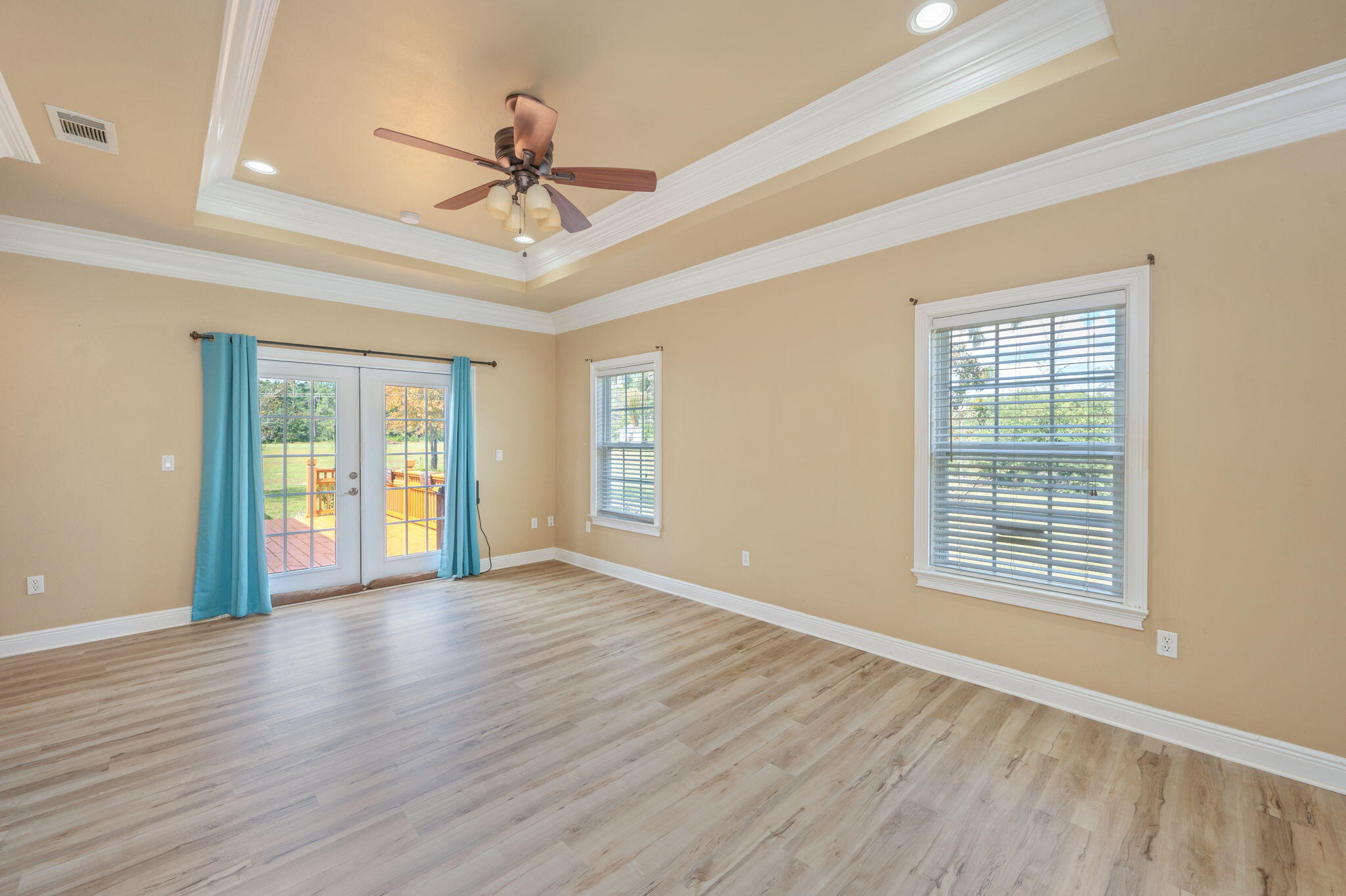 LAKE TANTARA UNREC - Residential