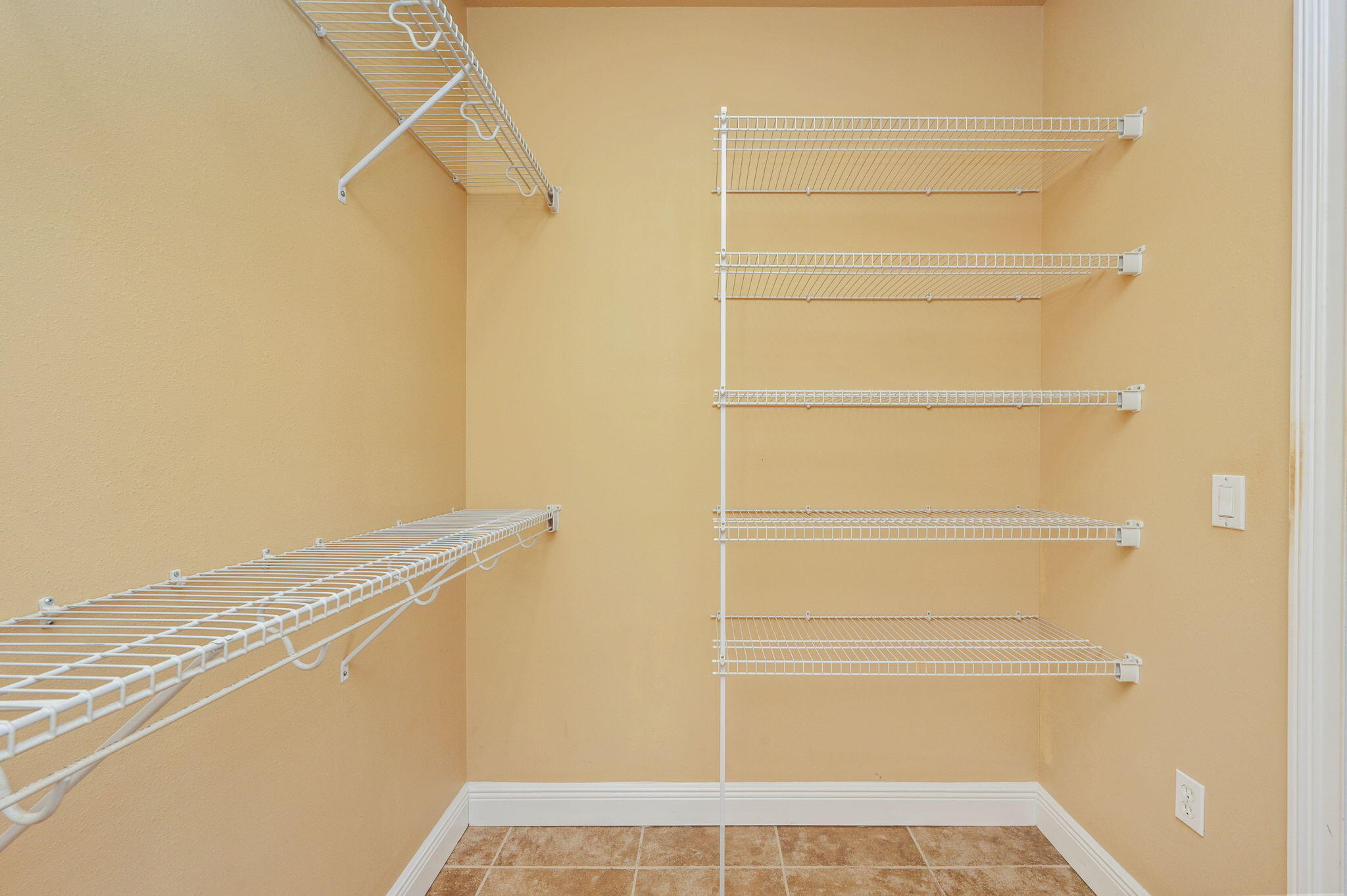 LAKE TANTARA UNREC - Residential