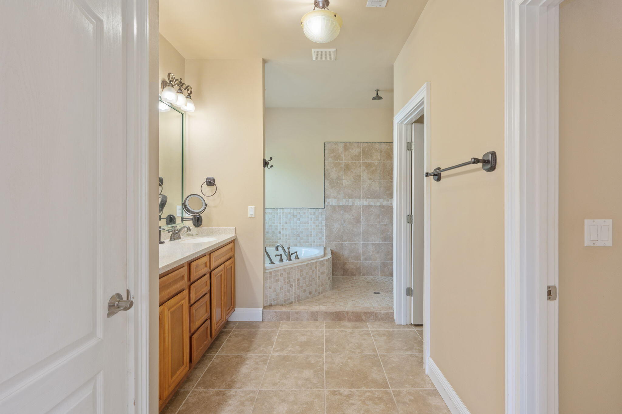 LAKE TANTARA UNREC - Residential