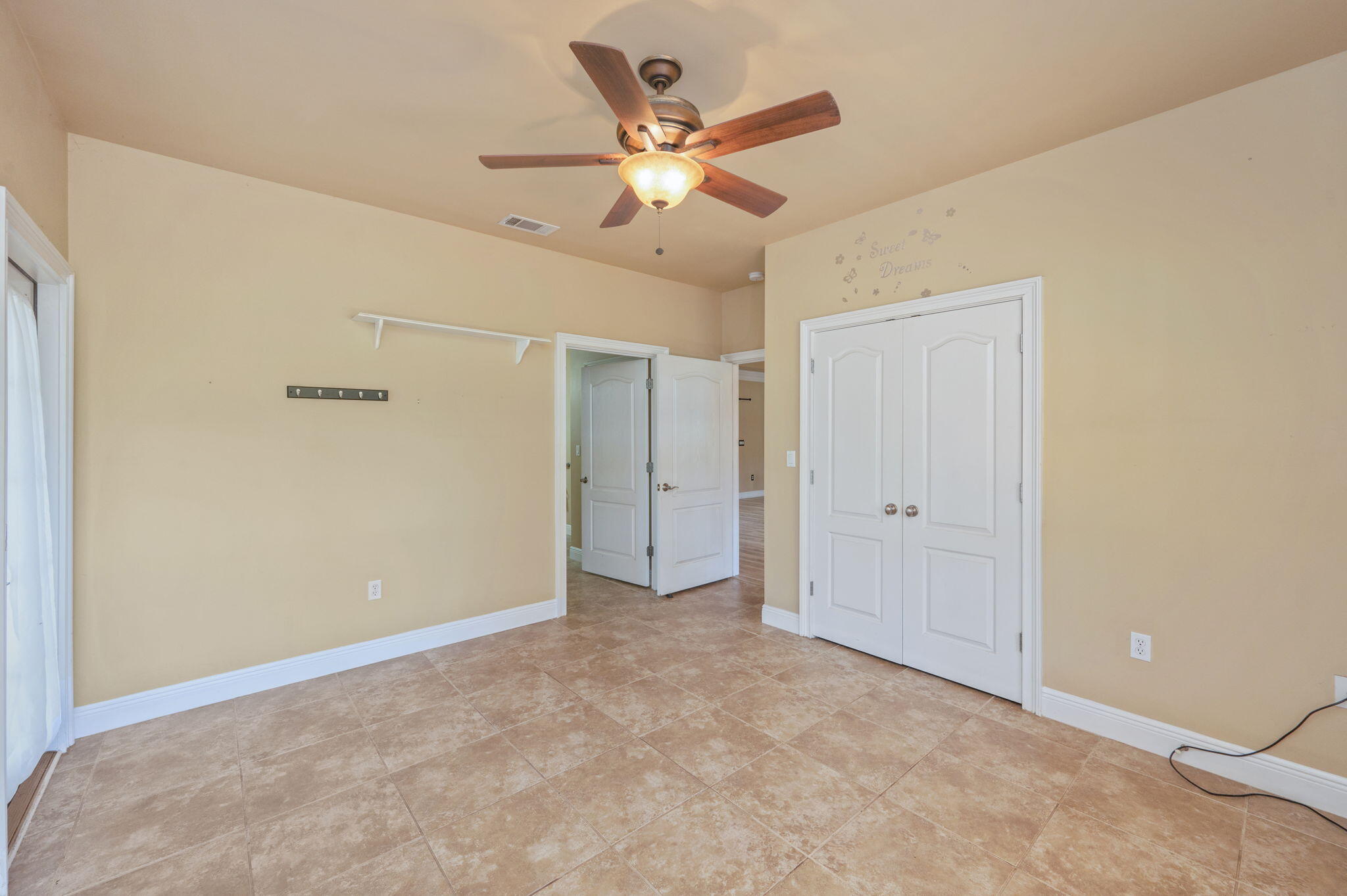 LAKE TANTARA UNREC - Residential