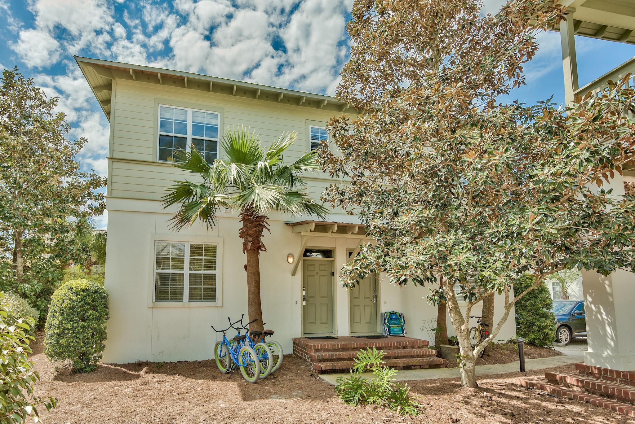 ARCADIA PLACE - Residential